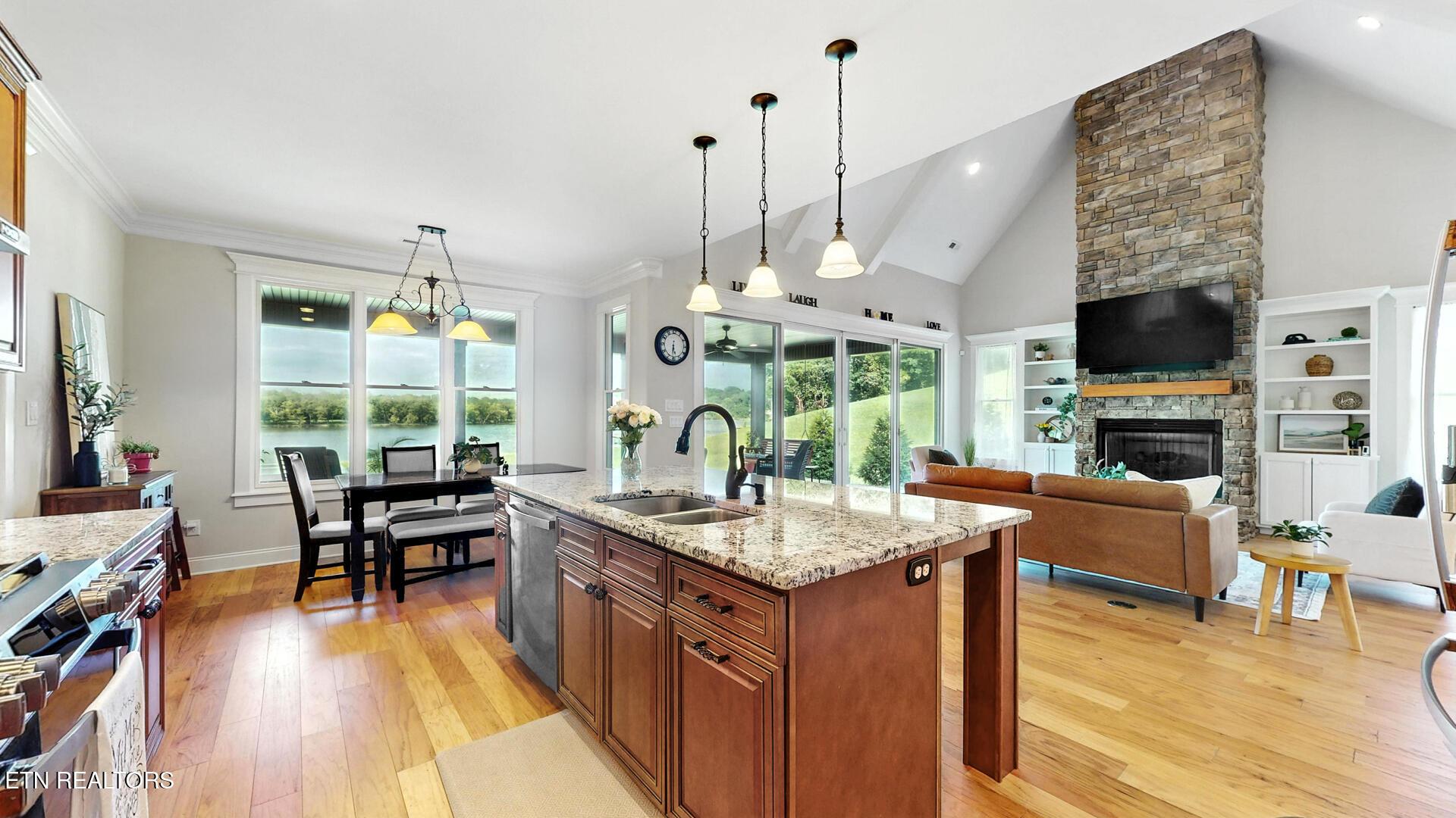659 Quiet River Lane, Loudon, TN - Fort Loudoun and Tellico Lake Real Estate - Image# 10