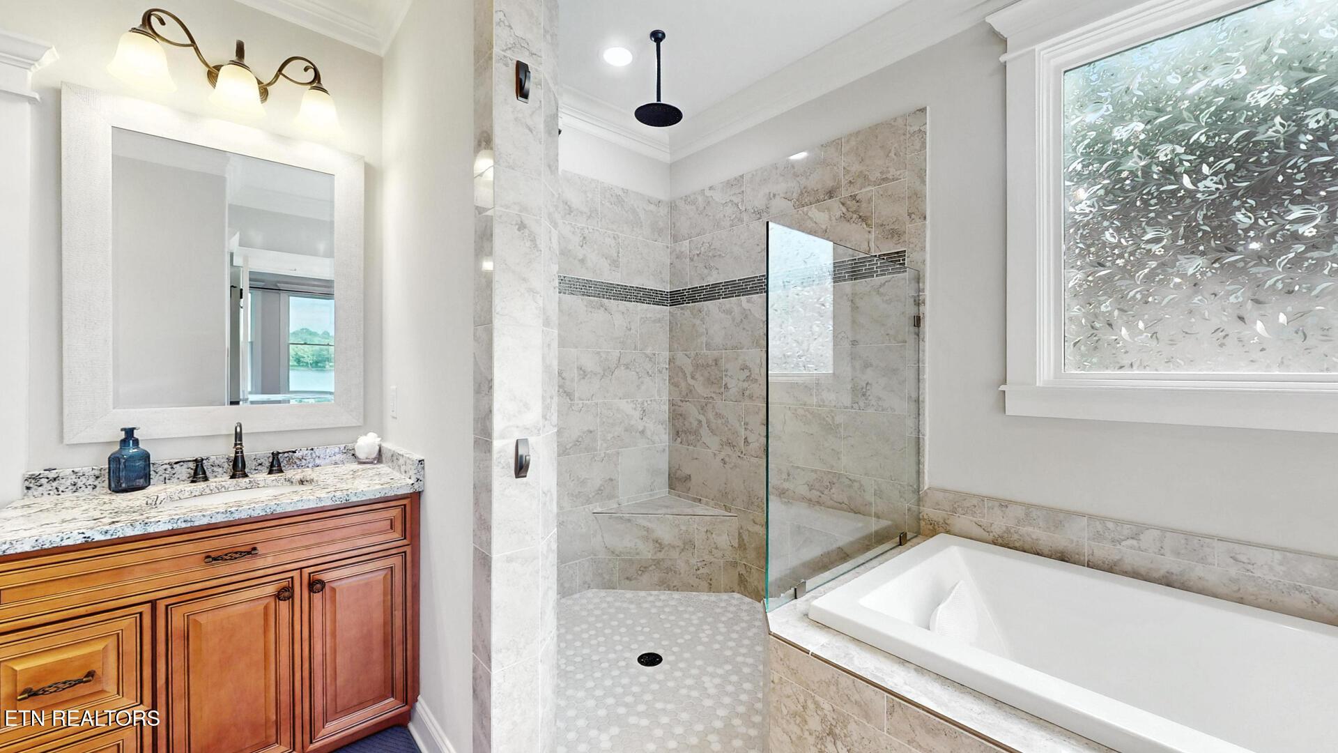 659 Quiet River Lane, Loudon, TN - Fort Loudoun and Tellico Lake Real Estate - Image# 16