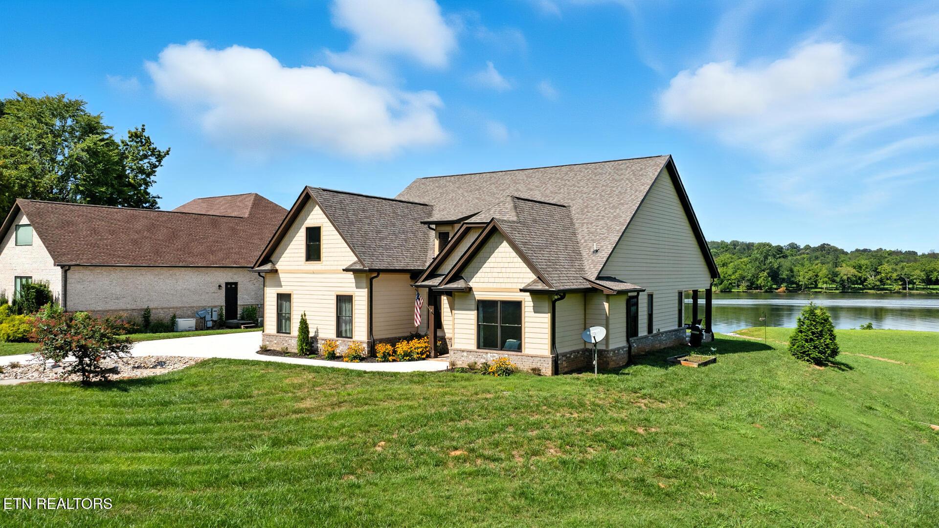 659 Quiet River Lane, Loudon, TN - Fort Loudoun and Tellico Lake Real Estate - Image# 3