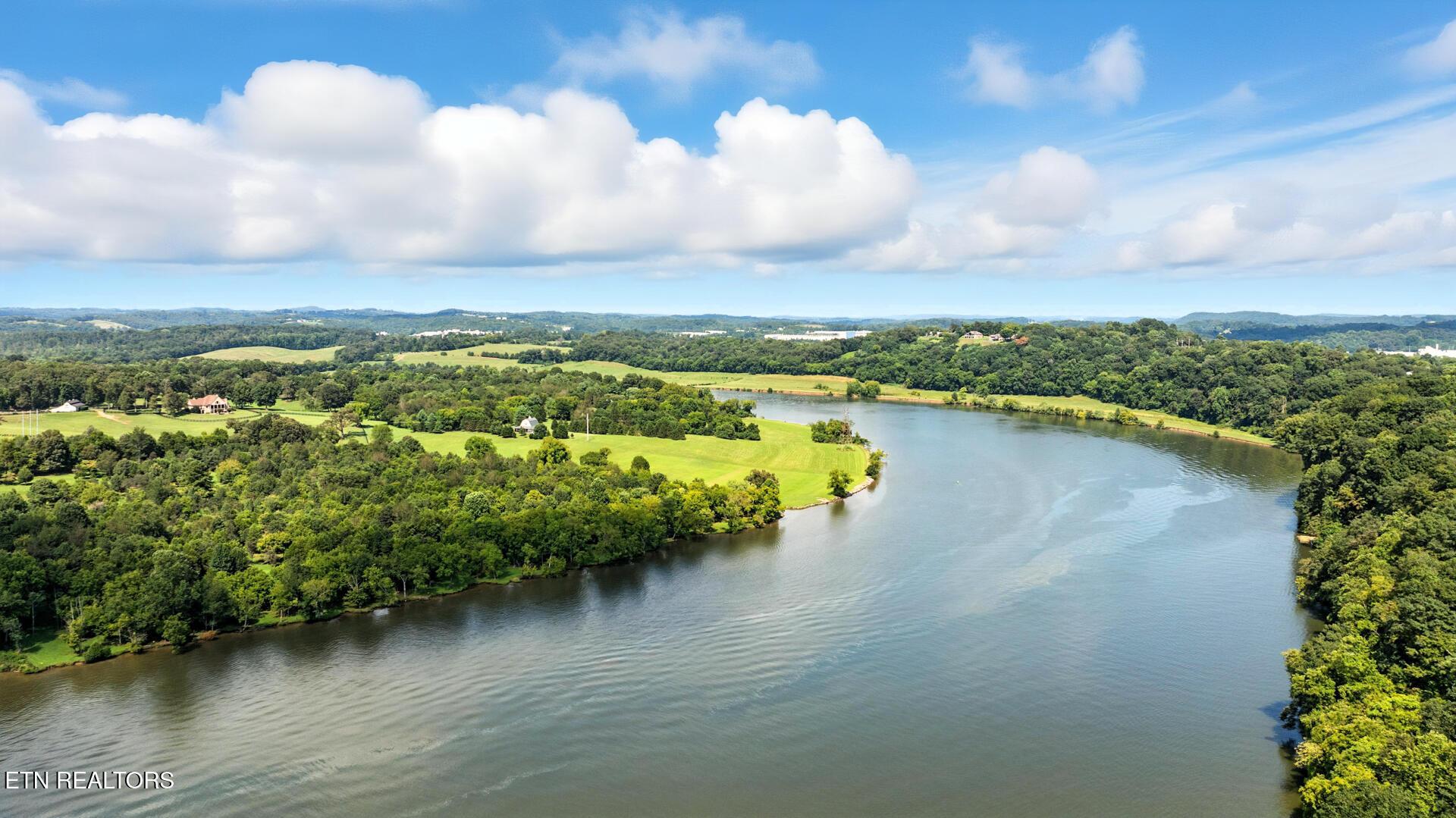 659 Quiet River Lane, Loudon, TN - Fort Loudoun and Tellico Lake Real Estate - Image# 48