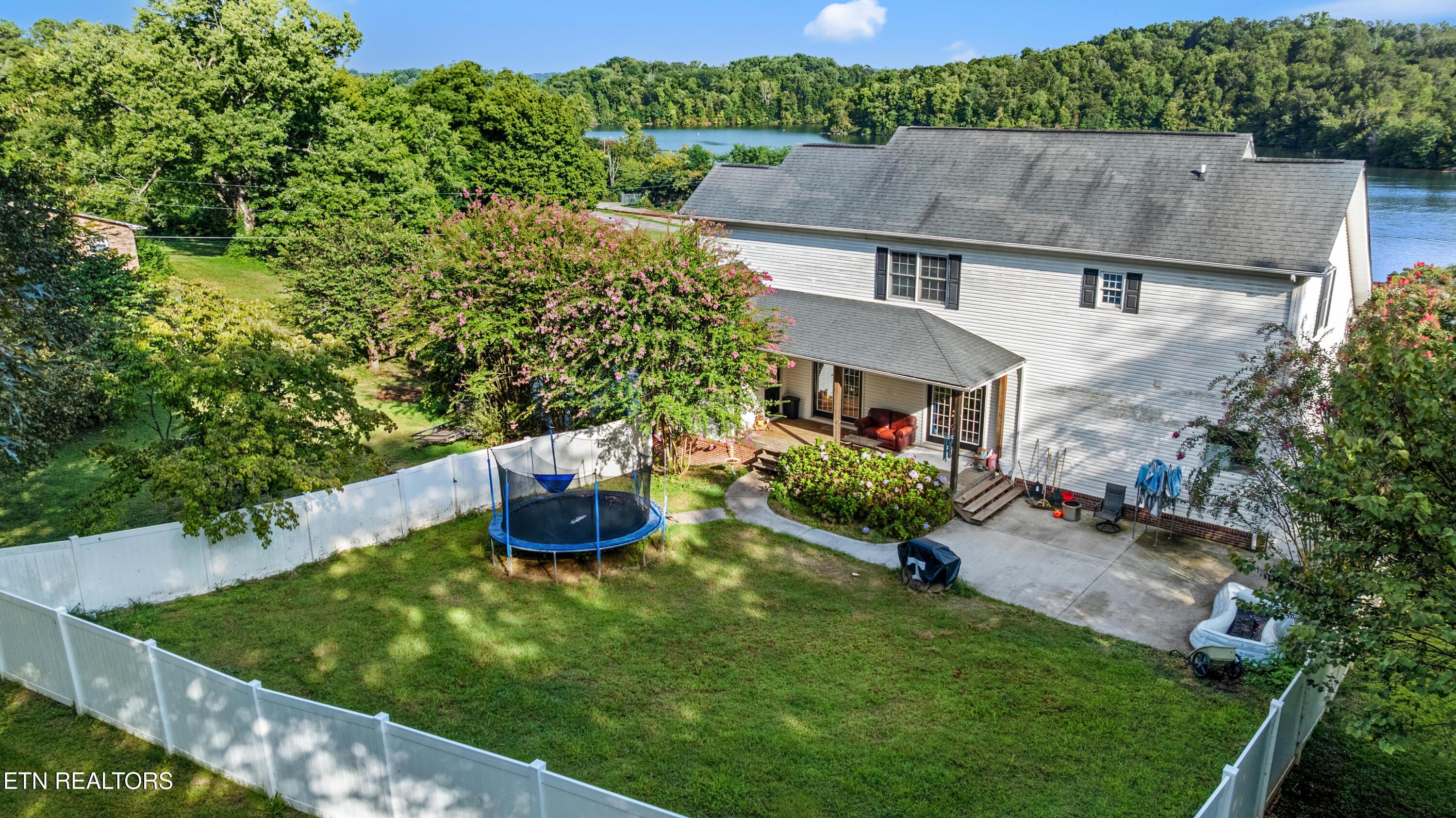 1143 Jenkins Lane, Knoxville, TN - Fort Loudoun and Tellico Lake Real Estate - Image# 7