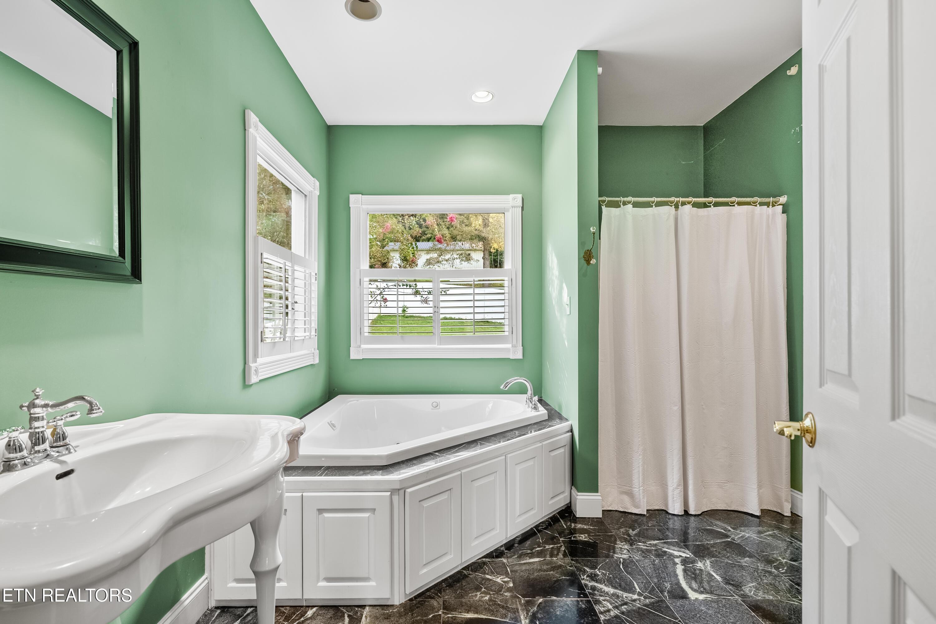 1143 Jenkins Lane, Knoxville, TN - Fort Loudoun and Tellico Lake Real Estate - Image# 33