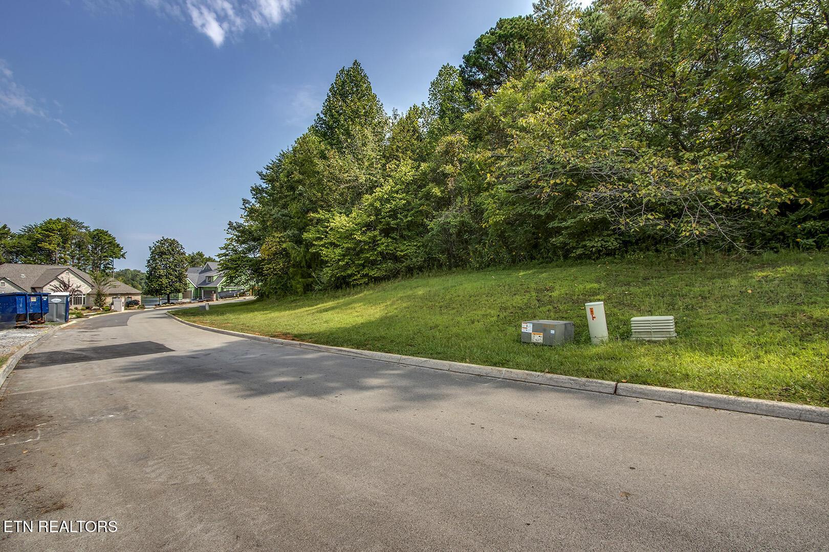 646 Sandpiper Drive, Vonore, TN - Fort Loudoun and Tellico Lake Real Estate - Image# 6