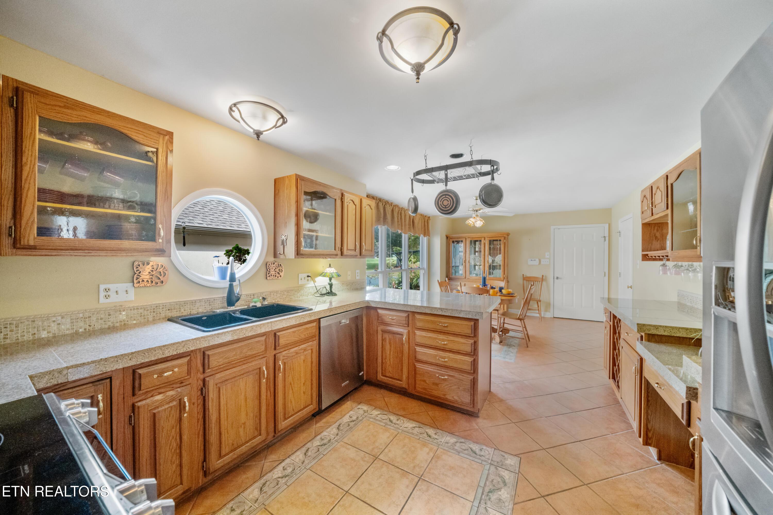 3413 Commodore Point, Knoxville, TN - Fort Loudoun and Tellico Lake Real Estate - Image# 9