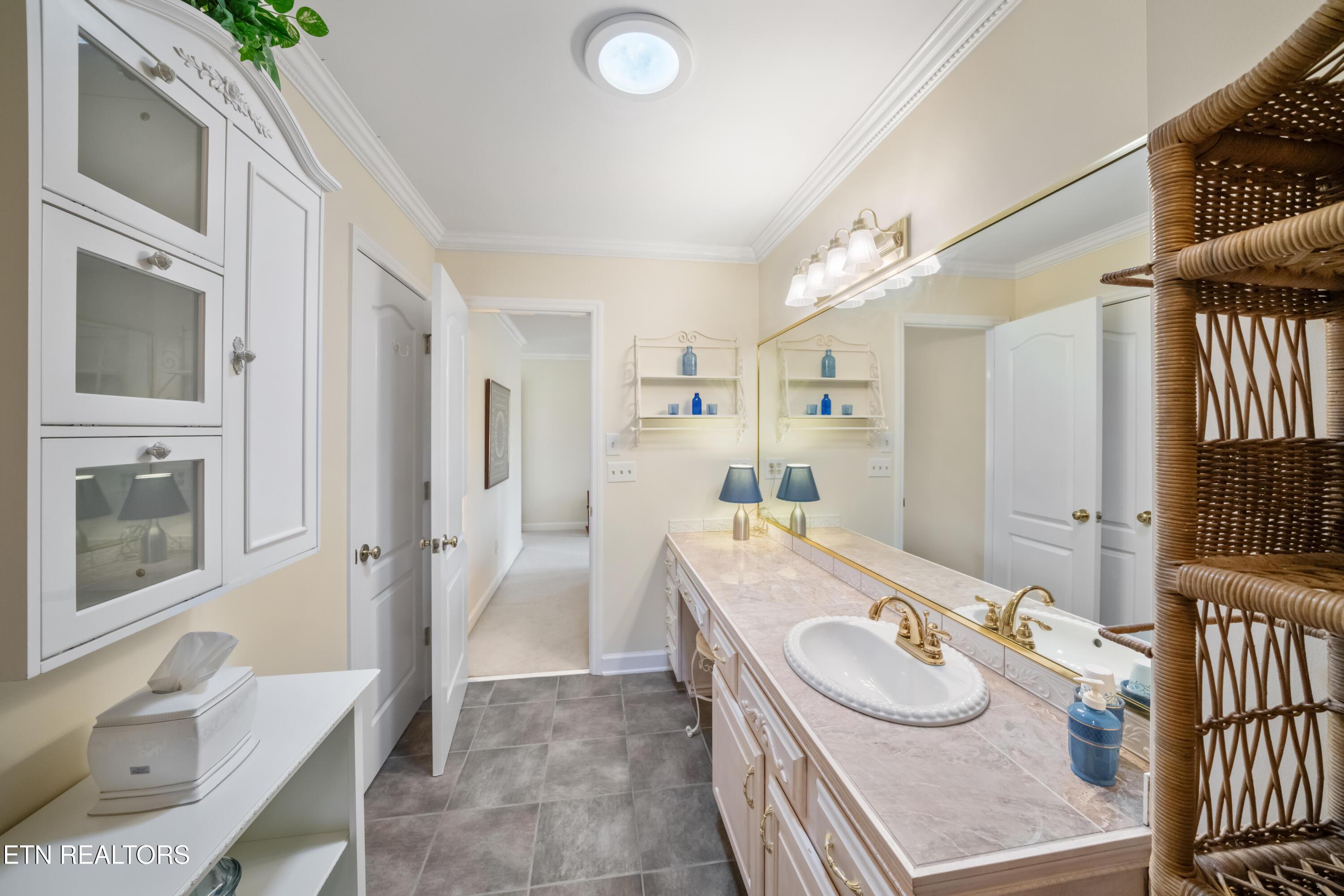 3413 Commodore Point, Knoxville, TN - Fort Loudoun and Tellico Lake Real Estate - Image# 45
