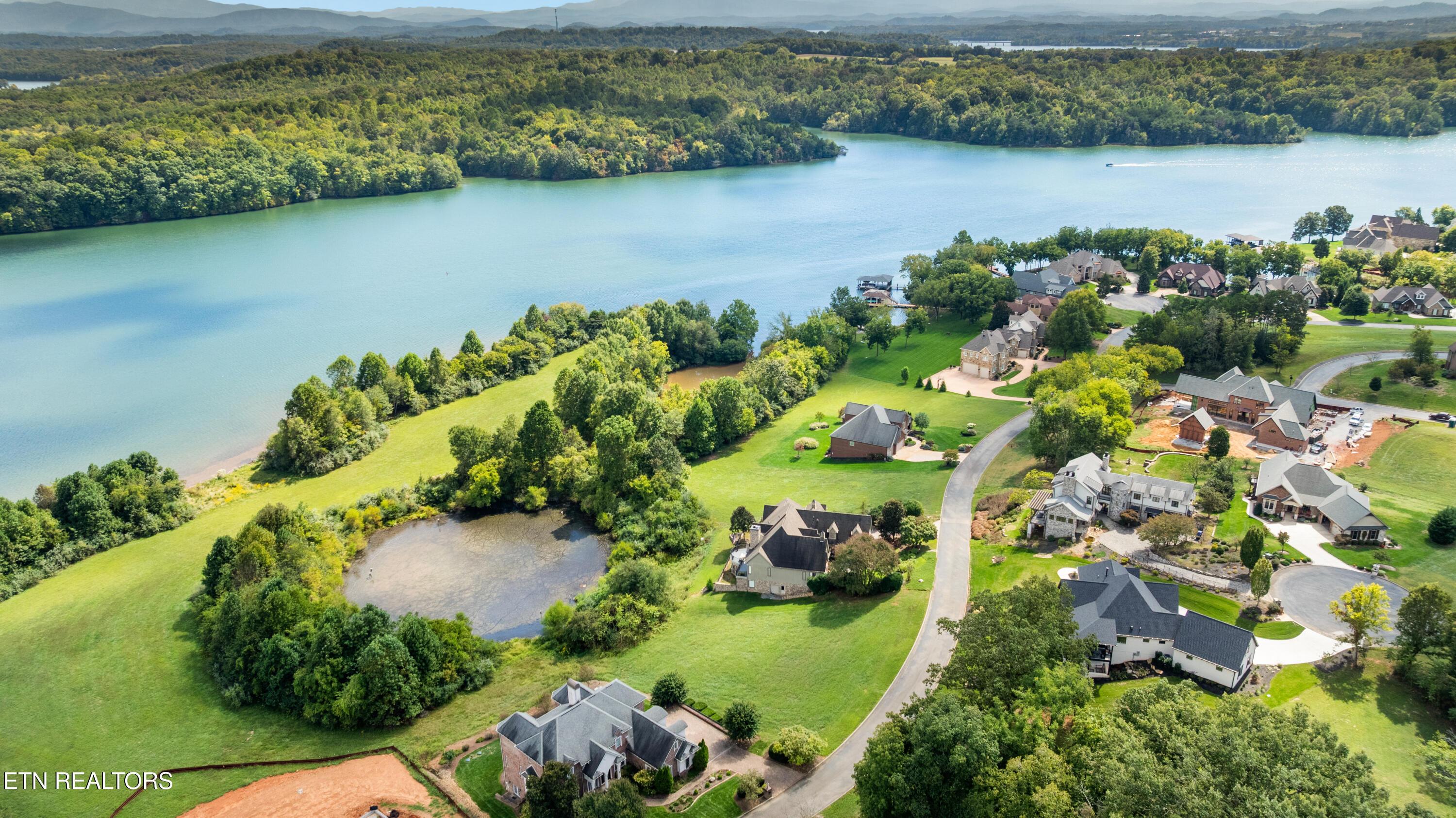 340 Cormorant Drive, Vonore, TN - Fort Loudoun and Tellico Lake Real Estate - Image# 6