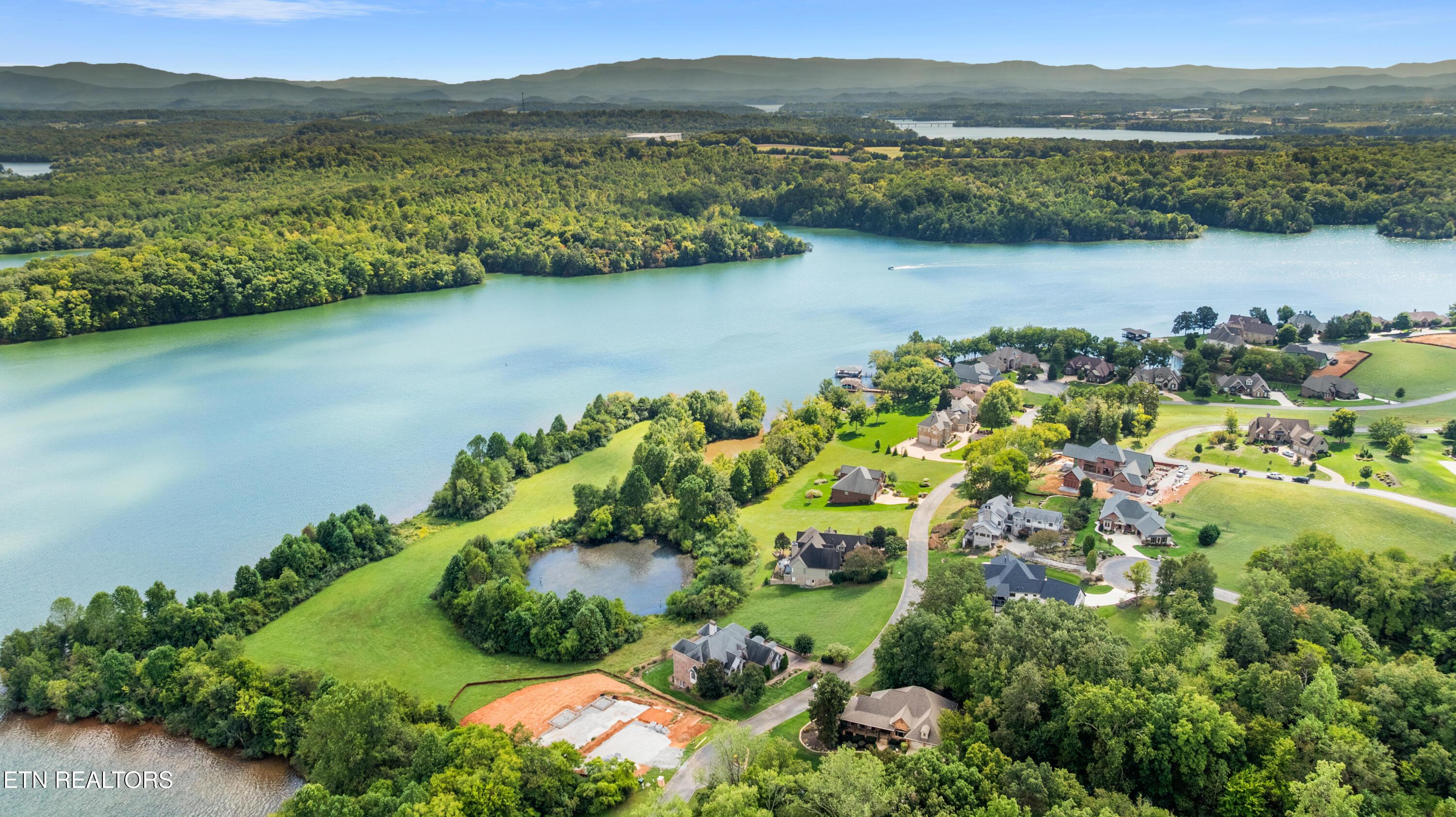 340 Cormorant Drive, Vonore, TN - Fort Loudoun and Tellico Lake Real Estate - Image# 7
