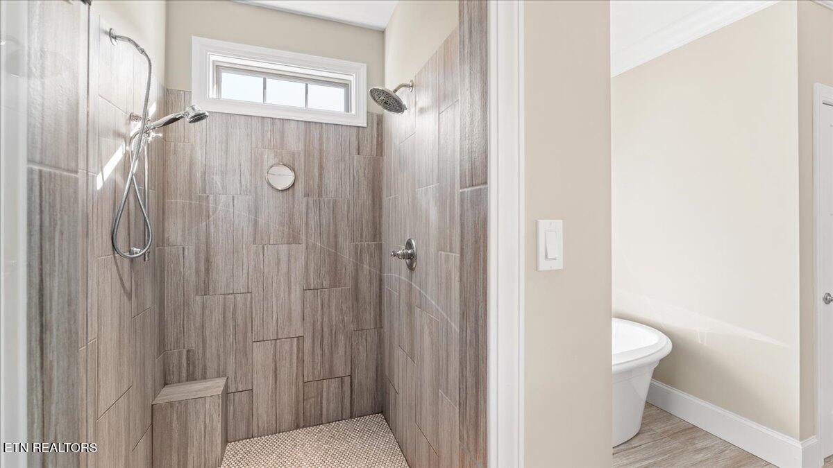 3725 Promontory Point, Louisville, TN - Fort Loudoun and Tellico Lake Real Estate - Image# 37