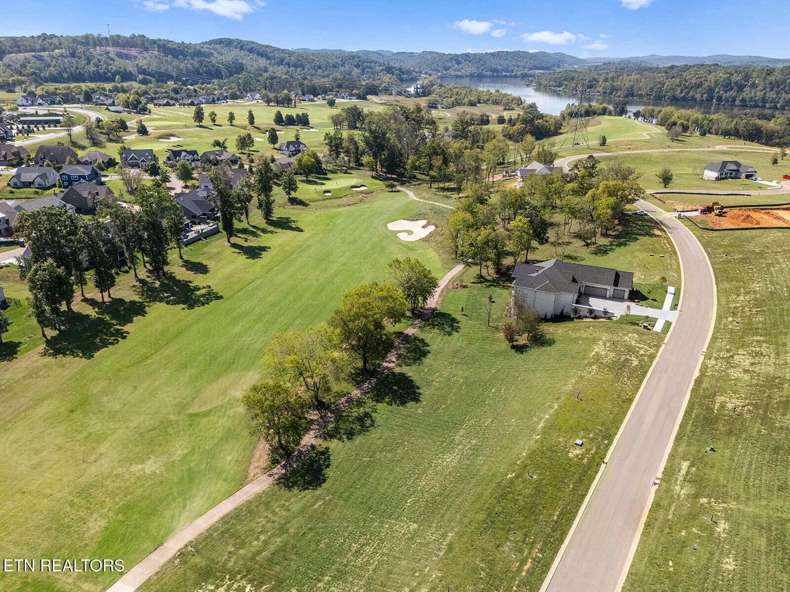445 Mockingbird Lane, Loudon, TN - Fort Loudoun and Tellico Lake Real Estate - Image# 9
