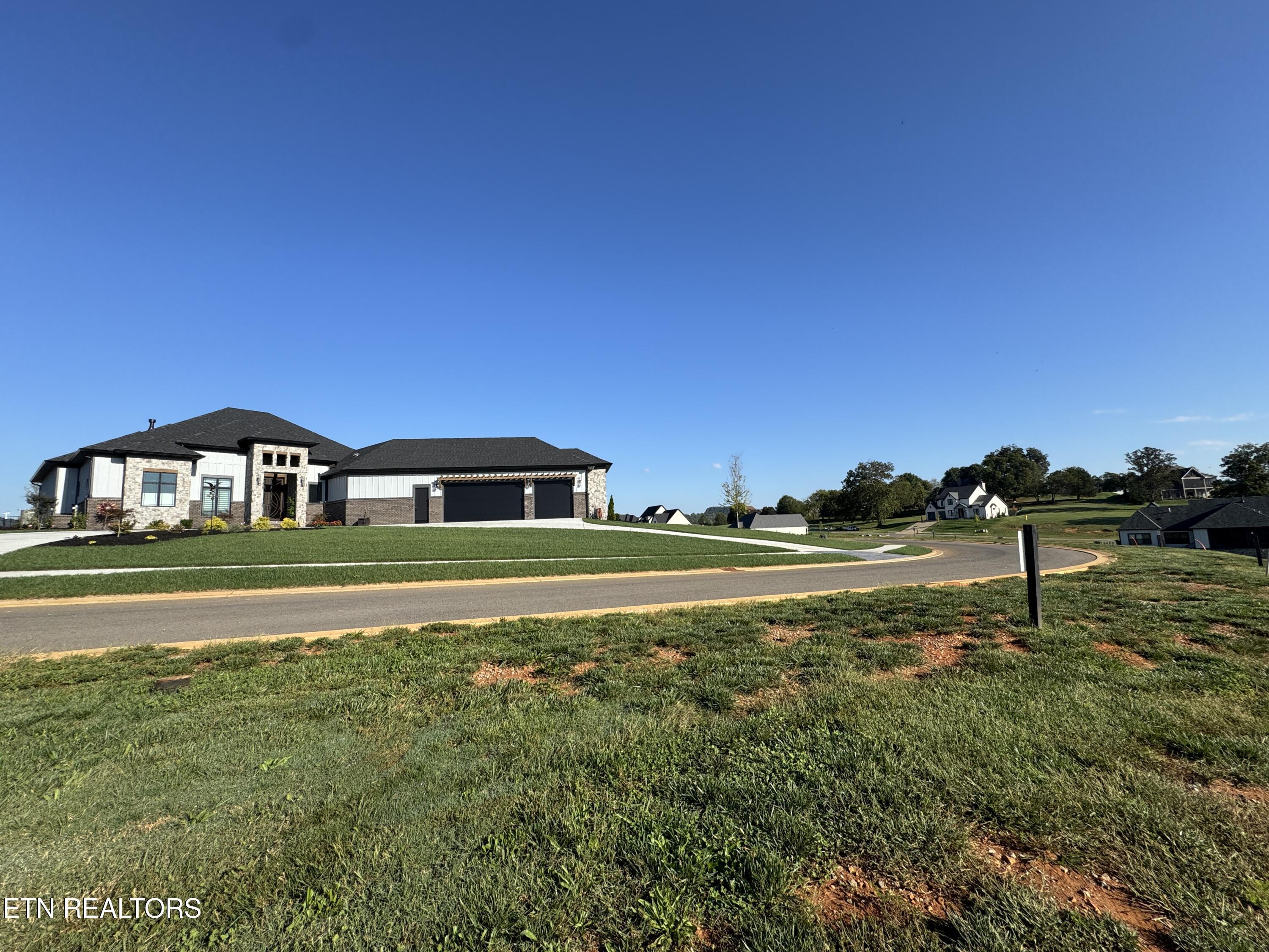 417 Ladybug Lane, Loudon, TN - Fort Loudoun and Tellico Lake Real Estate - Image# 8