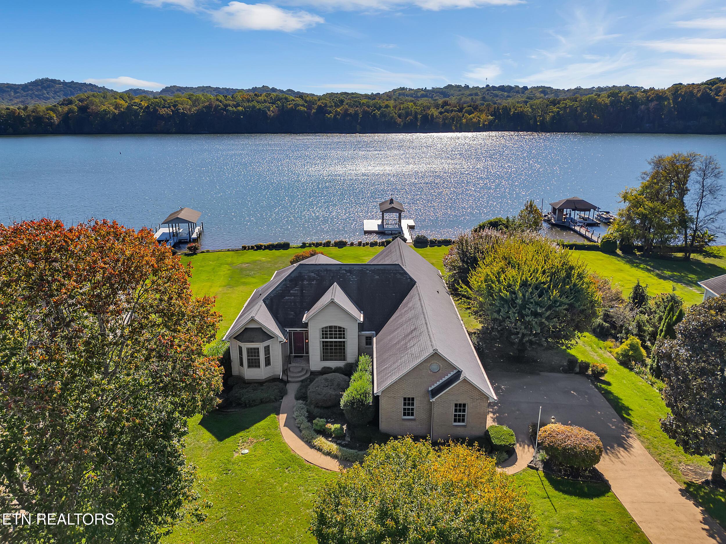 143 Saligugi Way, Loudon, TN - Fort Loudoun and Tellico Lake Real Estate - Image# 1