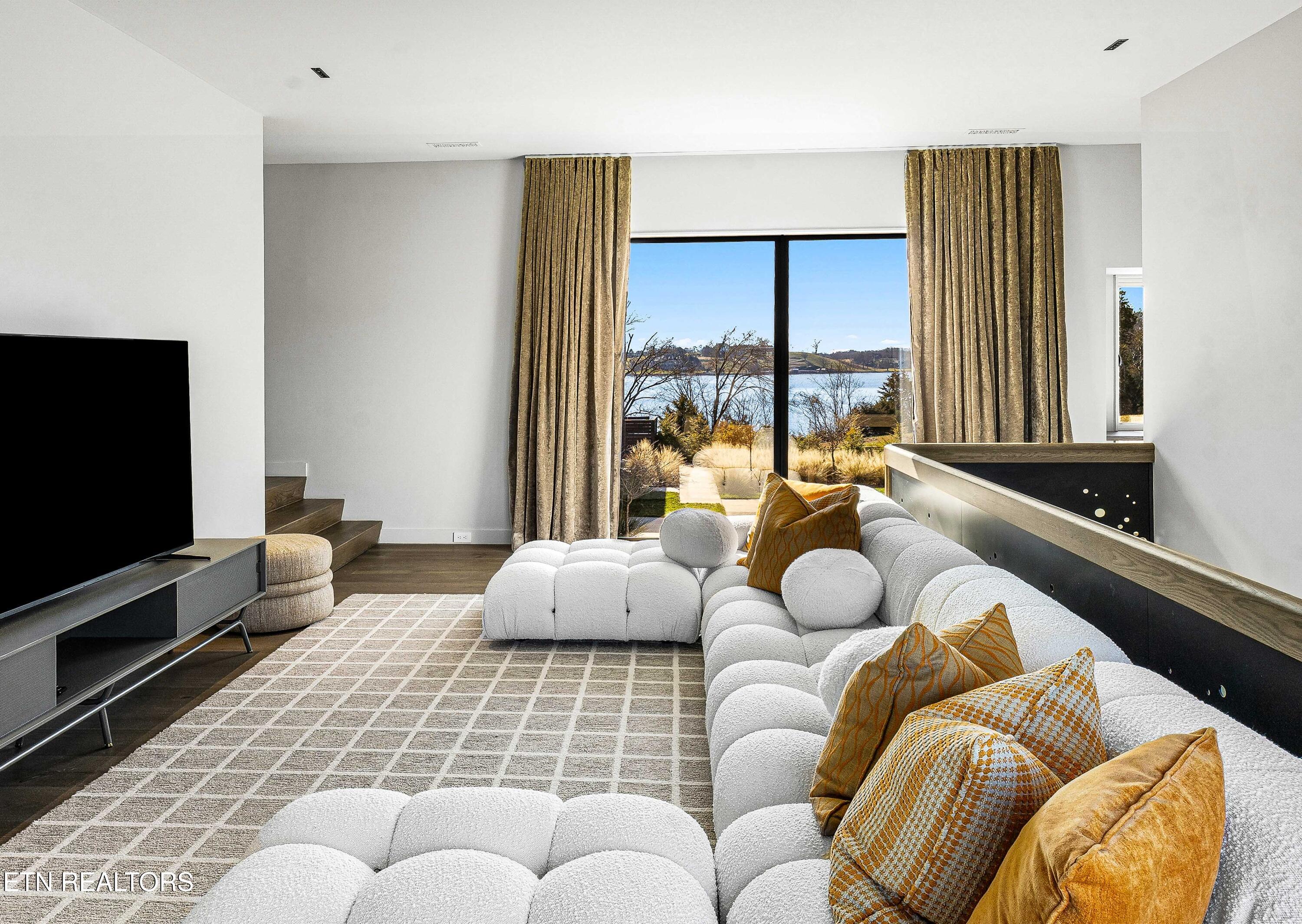 10628 Albion Way, Knoxville, TN - Fort Loudoun and Tellico Lake Real Estate - Image# 43