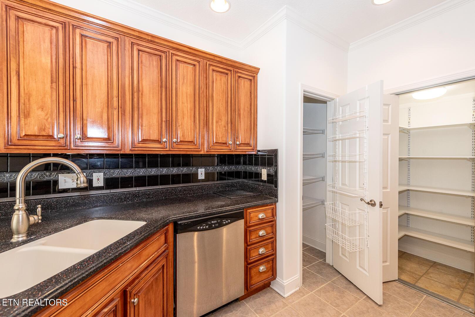 210 Oologila Place, Loudon, TN - Fort Loudoun and Tellico Lake Real Estate - Image# 14