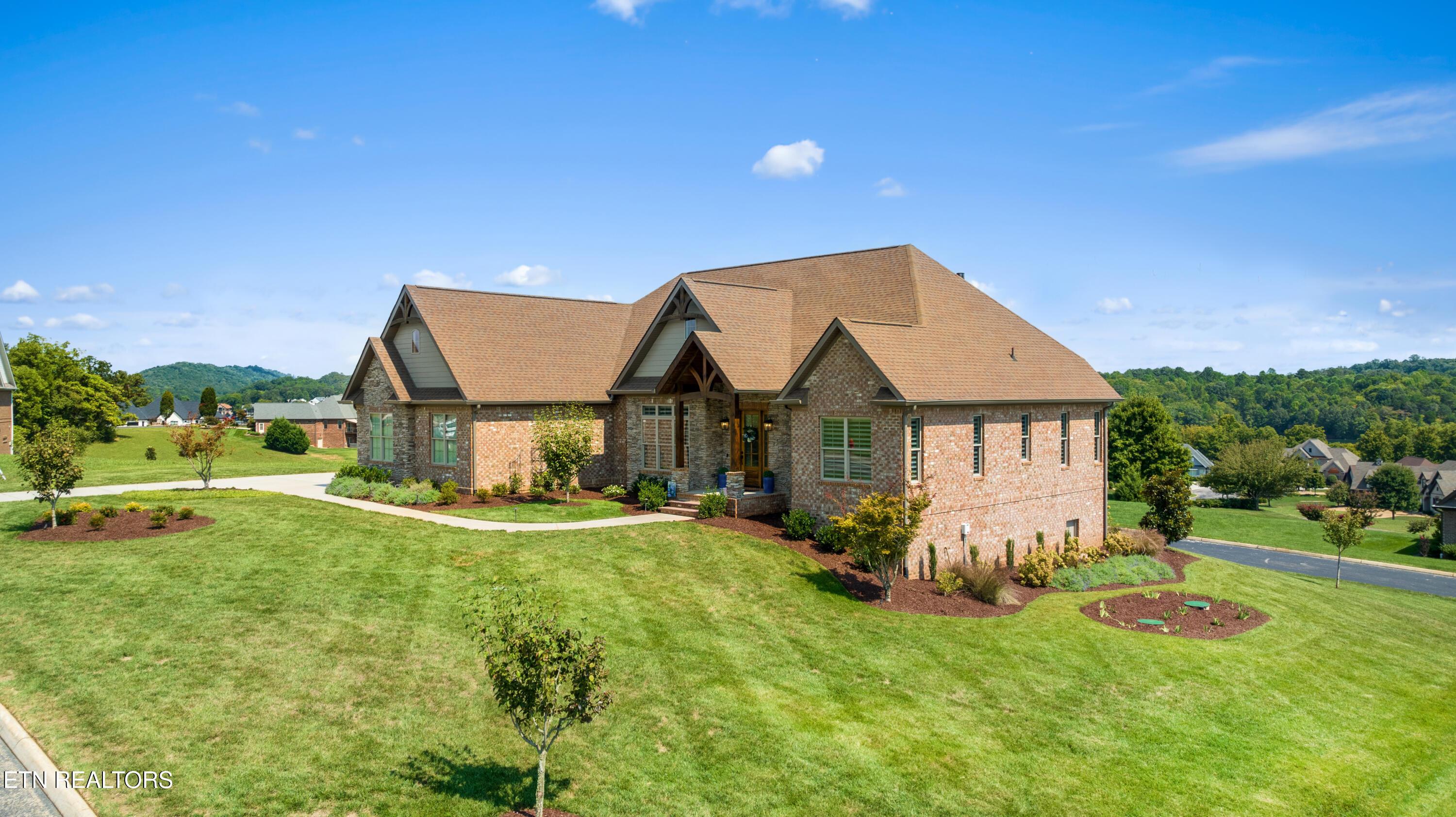320 Watercrest Drive, Vonore, TN - Fort Loudoun and Tellico Lake Real Estate - Image# 4