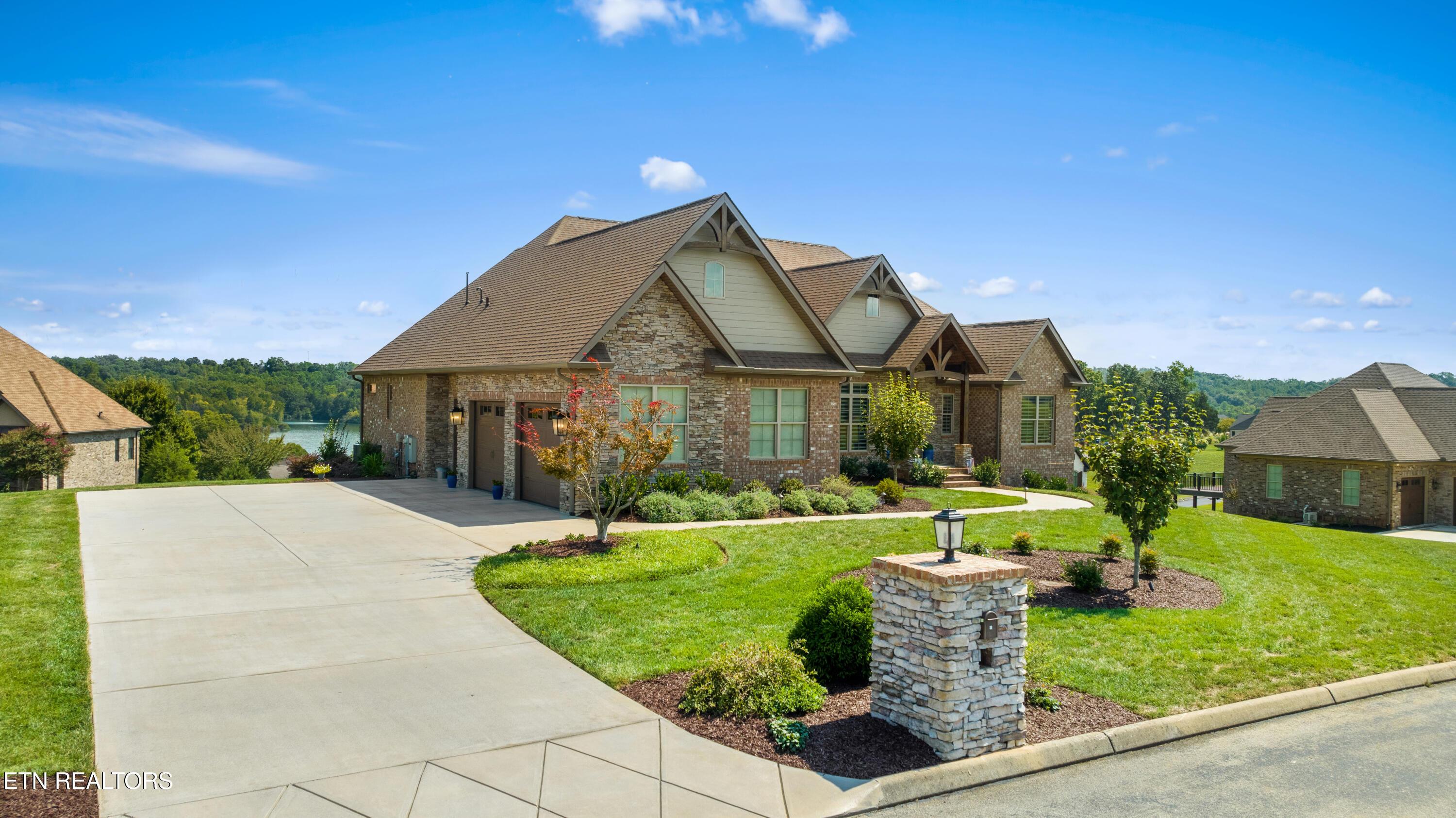 320 Watercrest Drive, Vonore, TN - Fort Loudoun and Tellico Lake Real Estate - Image# 5