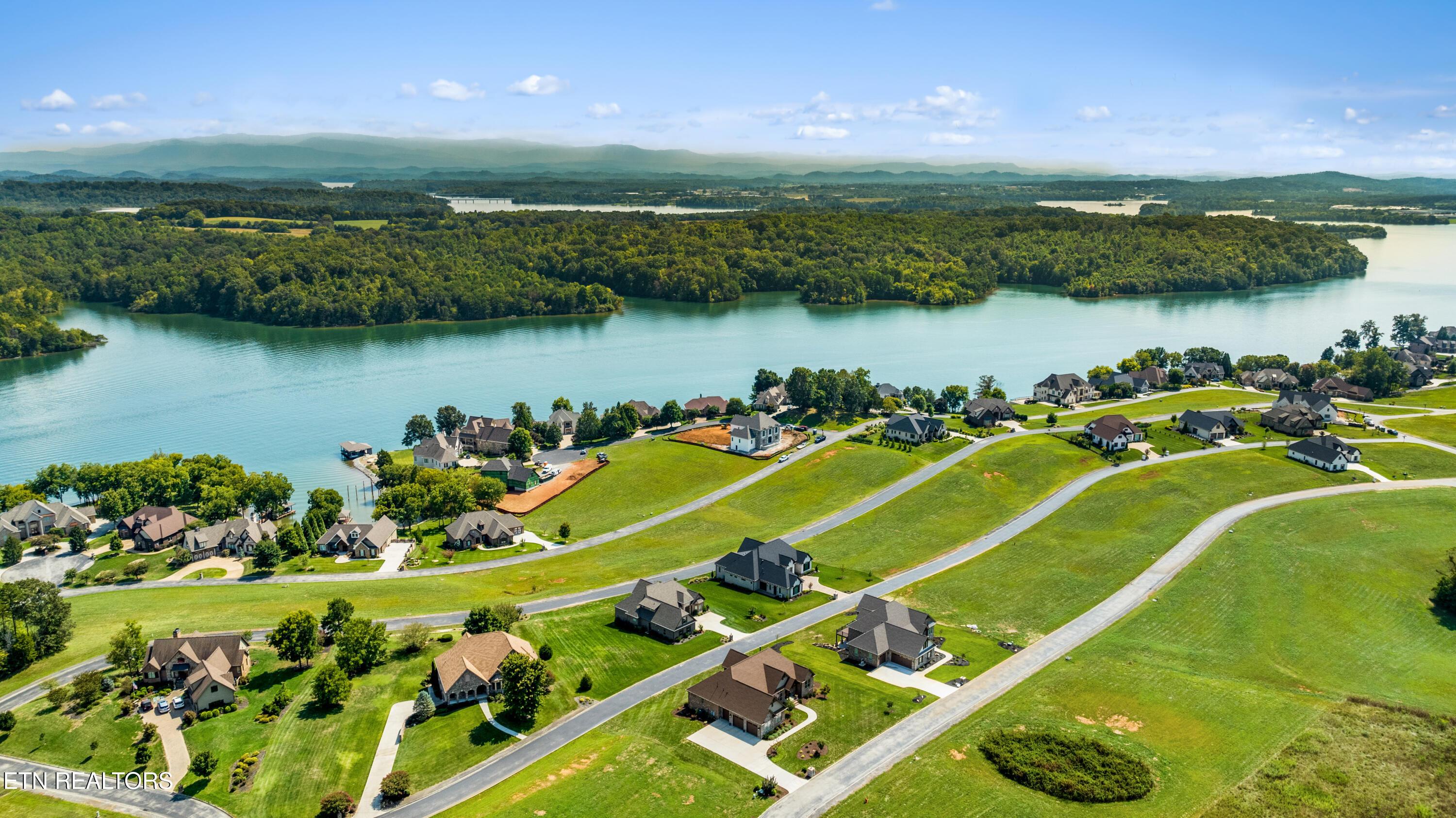320 Watercrest Drive, Vonore, TN - Fort Loudoun and Tellico Lake Real Estate - Image# 7