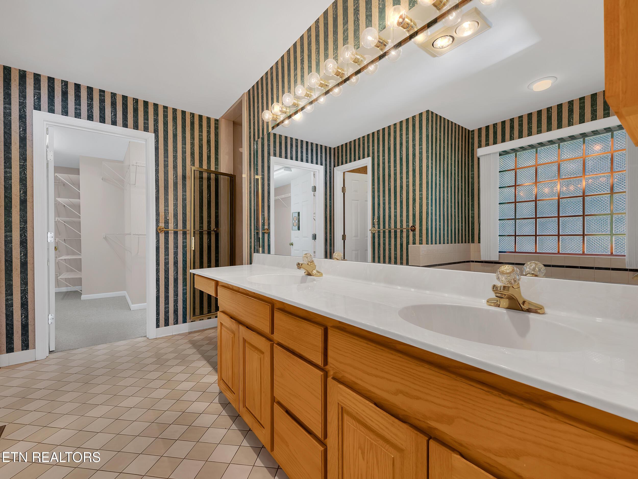 143 Saligugi Way, Loudon, TN - Fort Loudoun and Tellico Lake Real Estate - Image# 29