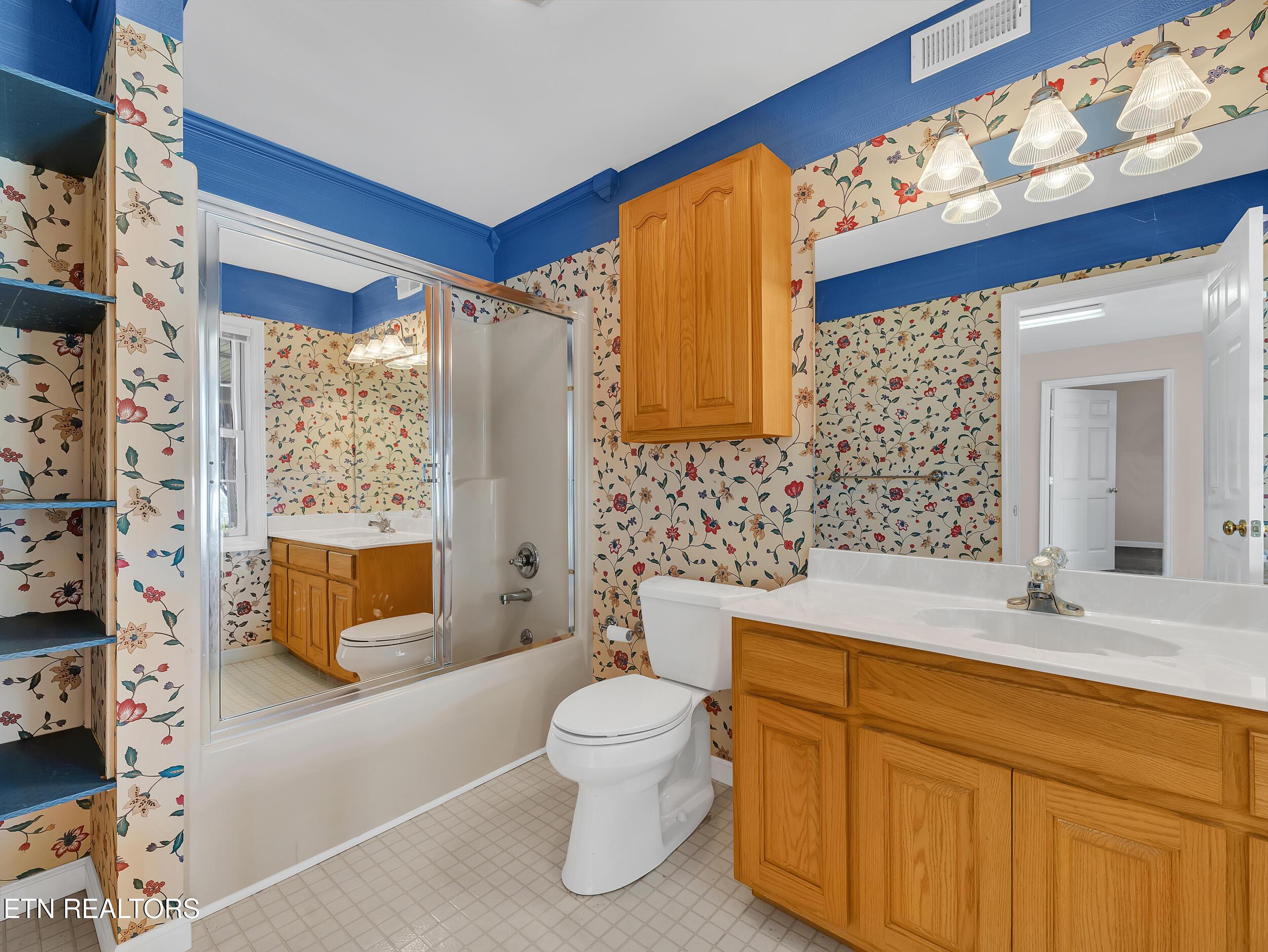 143 Saligugi Way, Loudon, TN - Fort Loudoun and Tellico Lake Real Estate - Image# 40