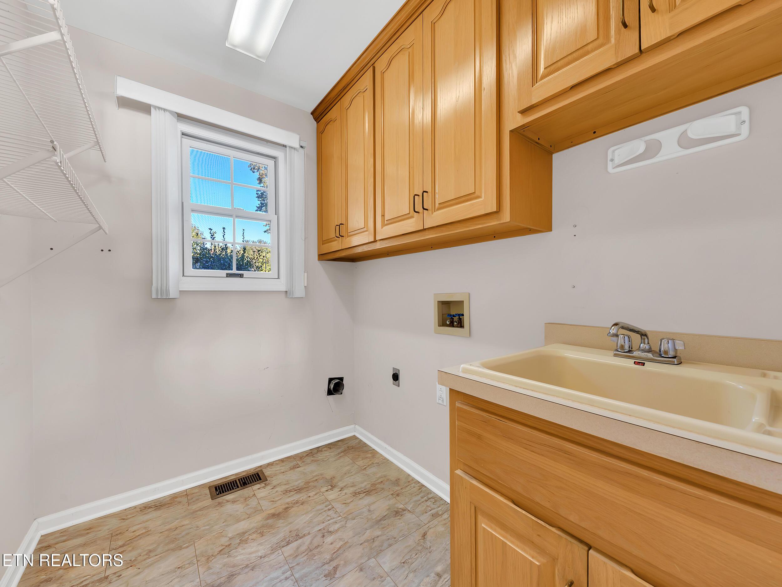 143 Saligugi Way, Loudon, TN - Fort Loudoun and Tellico Lake Real Estate - Image# 45