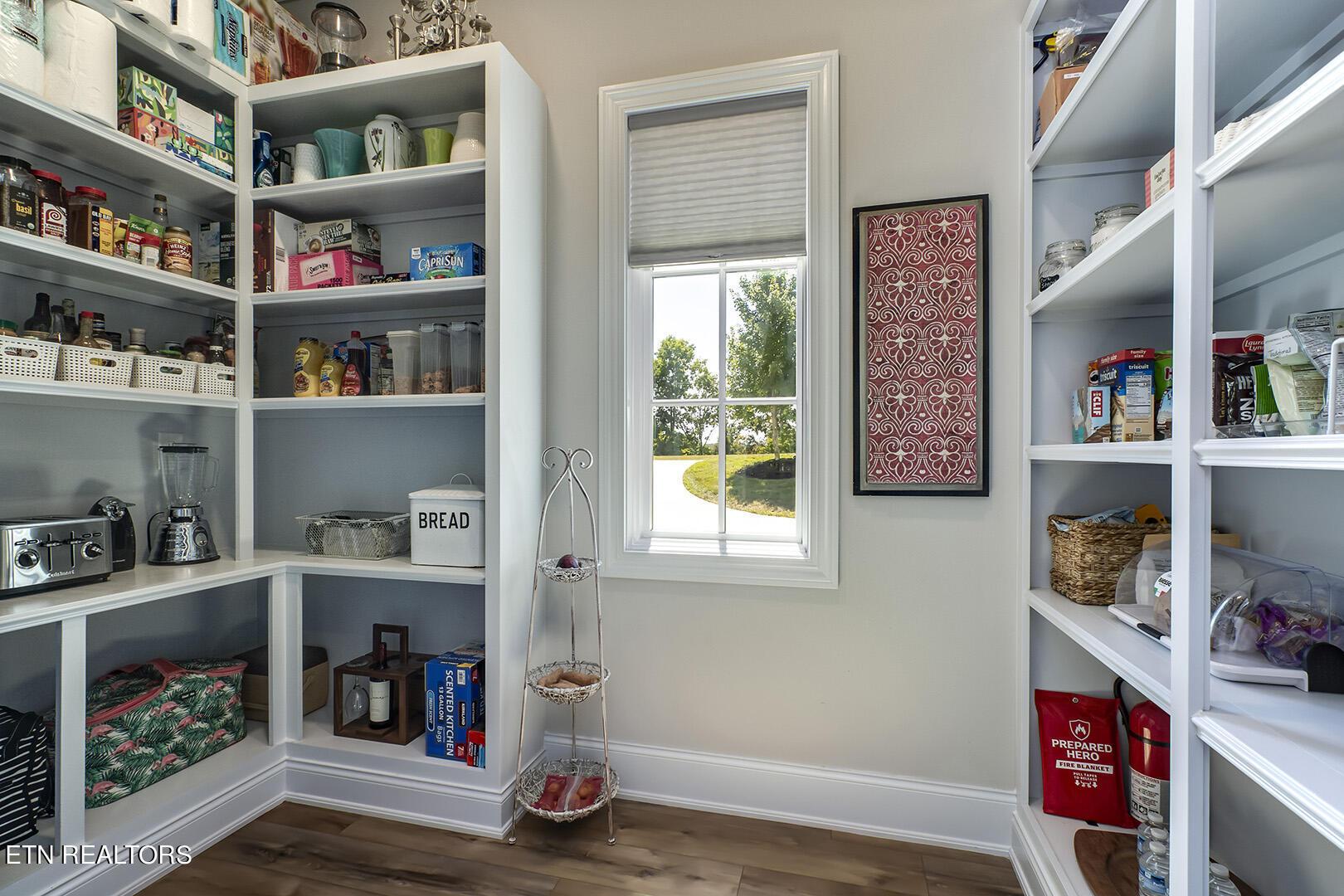 17012 Lighthouse Pointe Drive, Lenoir City, TN - Fort Loudoun and Tellico Lake Real Estate - Image# 18