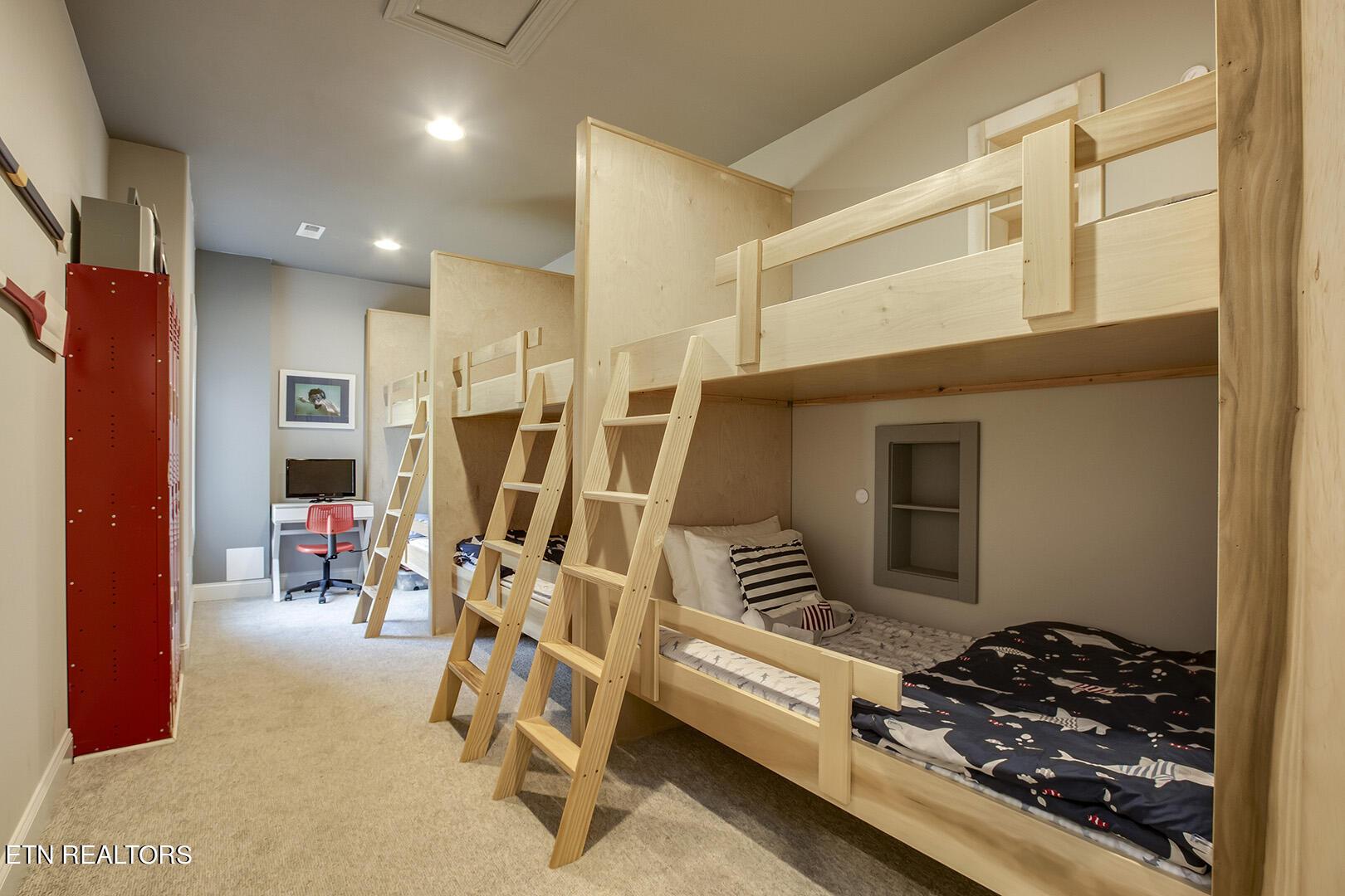 17012 Lighthouse Pointe Drive, Lenoir City, TN - Fort Loudoun and Tellico Lake Real Estate - Image# 37