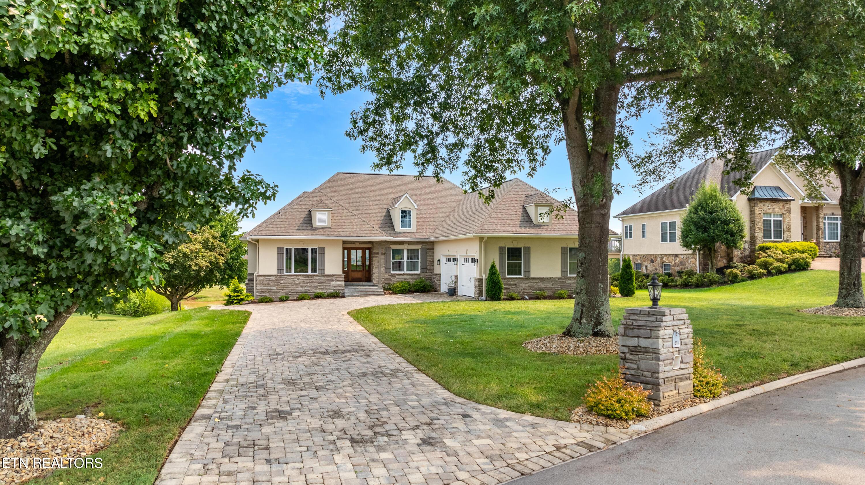 211 Osprey Circle, Vonore, TN - Fort Loudoun and Tellico Lake Real Estate - Image# 1