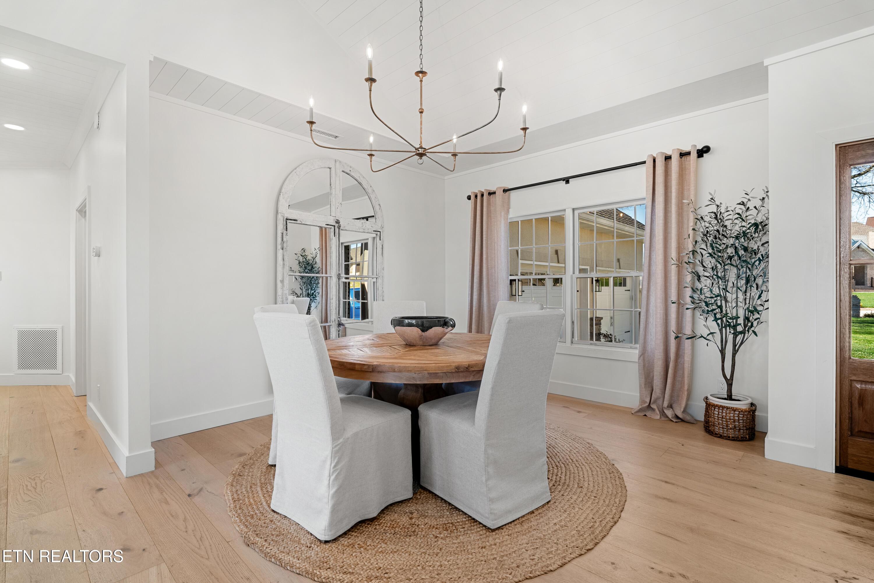 211 Osprey Circle, Vonore, TN - Fort Loudoun and Tellico Lake Real Estate - Image# 9