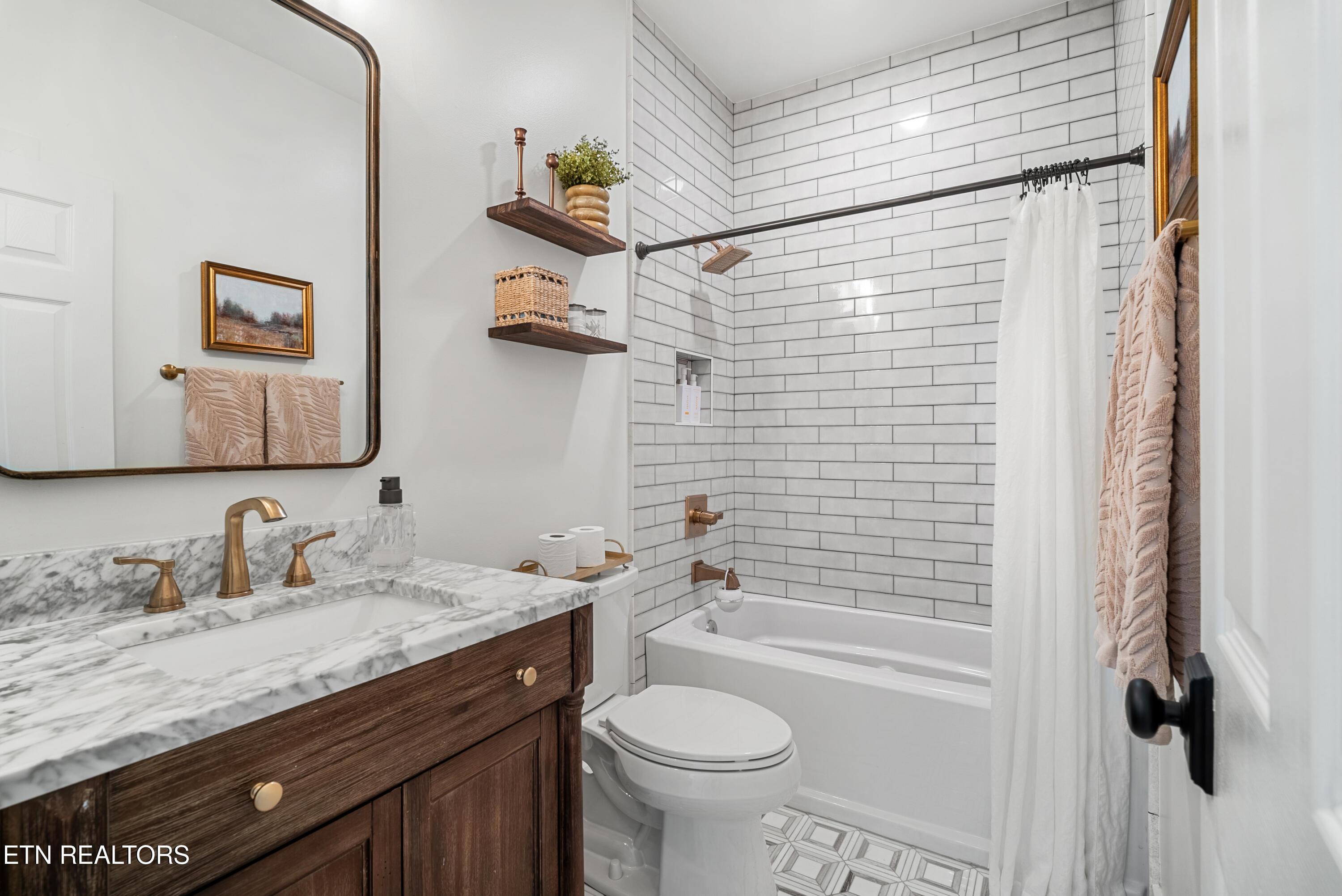 211 Osprey Circle, Vonore, TN - Fort Loudoun and Tellico Lake Real Estate - Image# 37