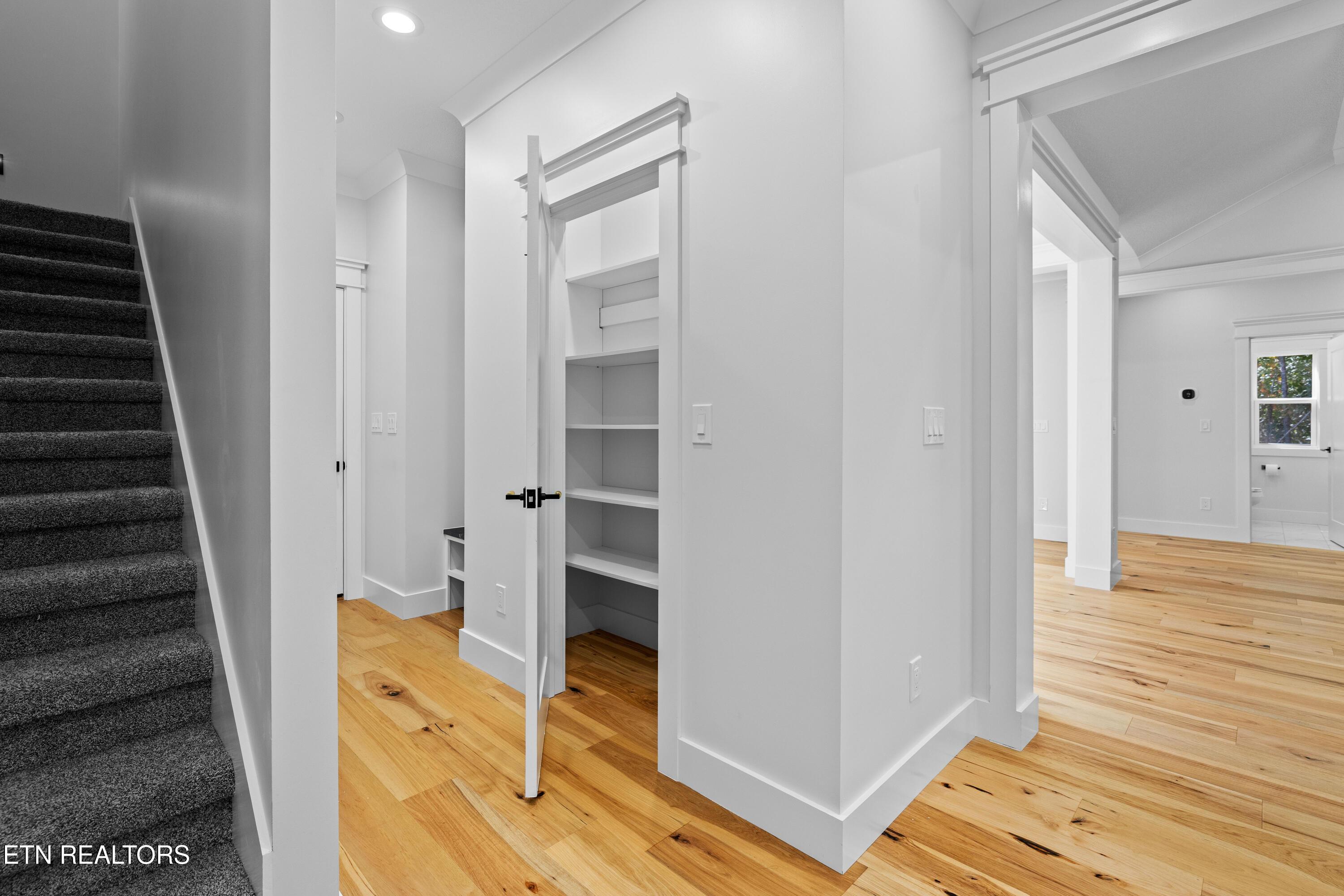 316 Ootsima Lane, Loudon, TN - Fort Loudoun and Tellico Lake Real Estate - Image# 30