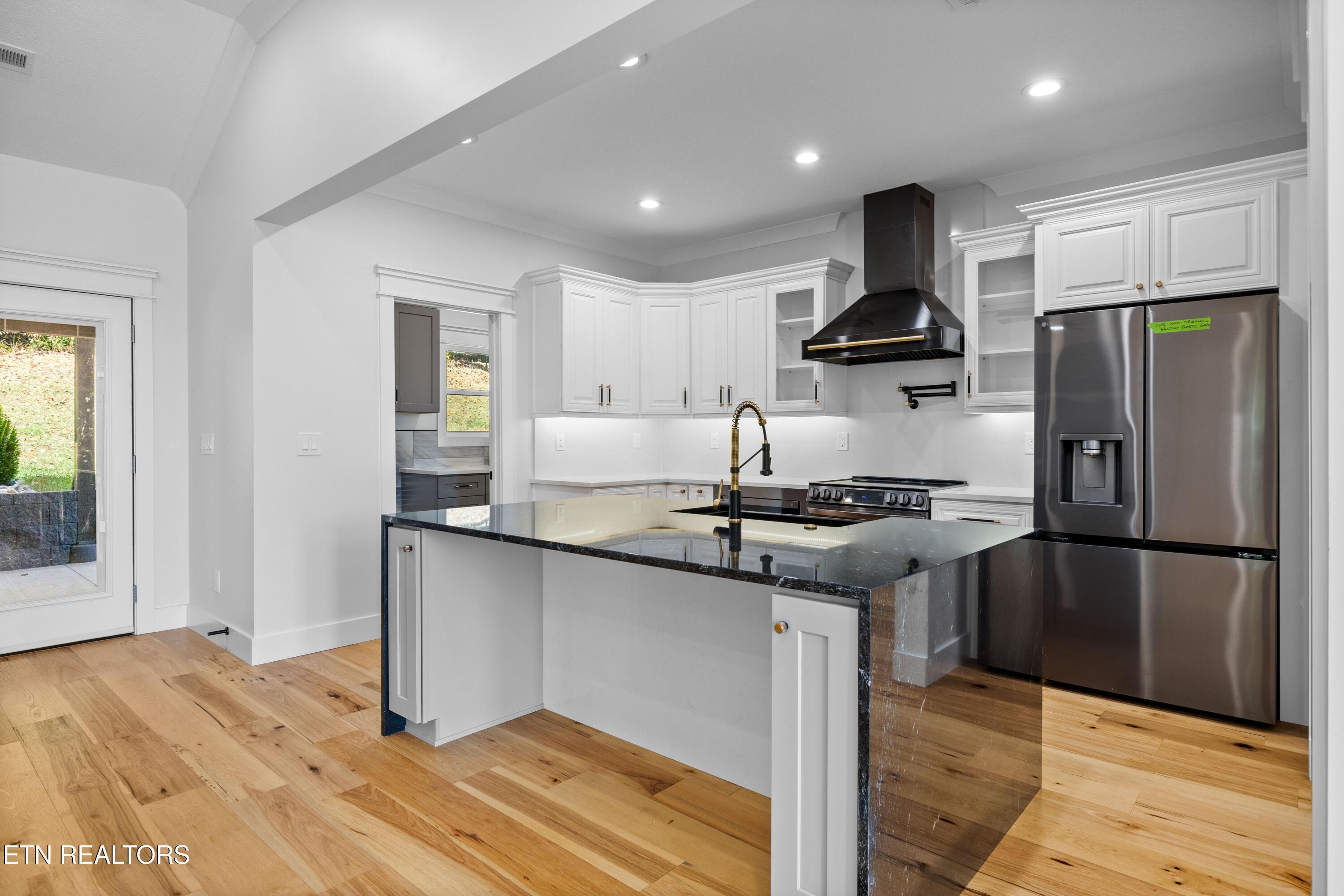 316 Ootsima Lane, Loudon, TN - Fort Loudoun and Tellico Lake Real Estate - Image# 15