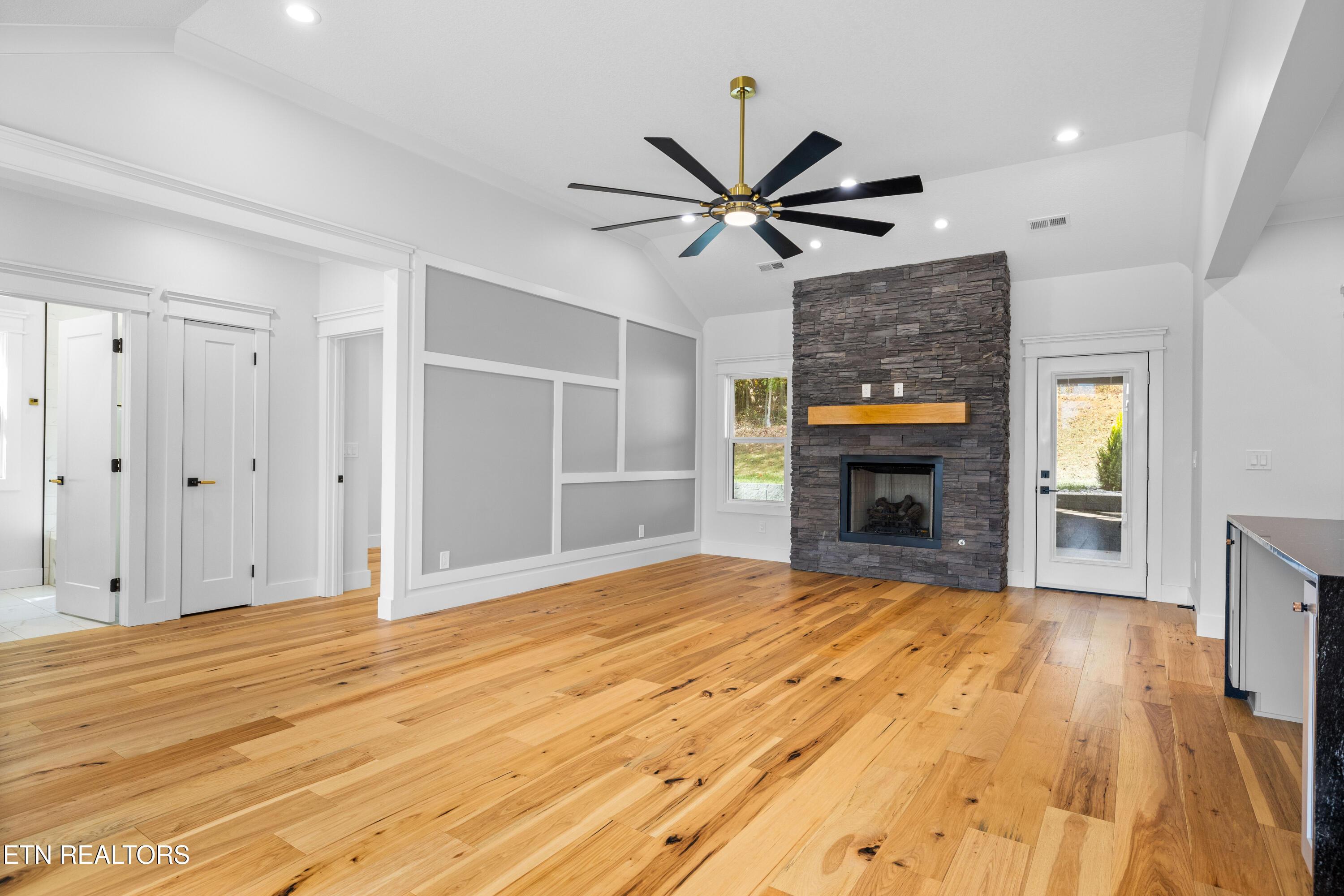 316 Ootsima Lane, Loudon, TN - Fort Loudoun and Tellico Lake Real Estate - Image# 22