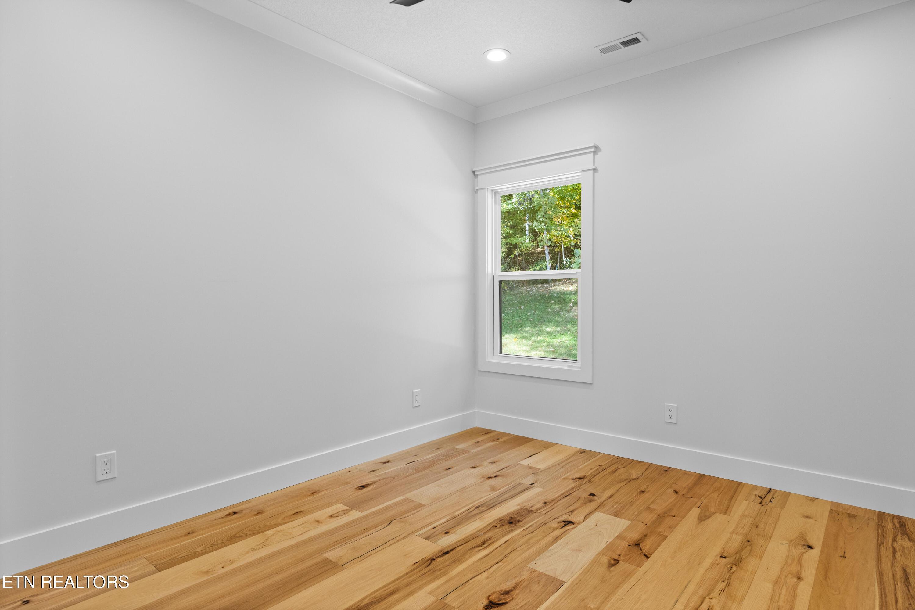 316 Ootsima Lane, Loudon, TN - Fort Loudoun and Tellico Lake Real Estate - Image# 38