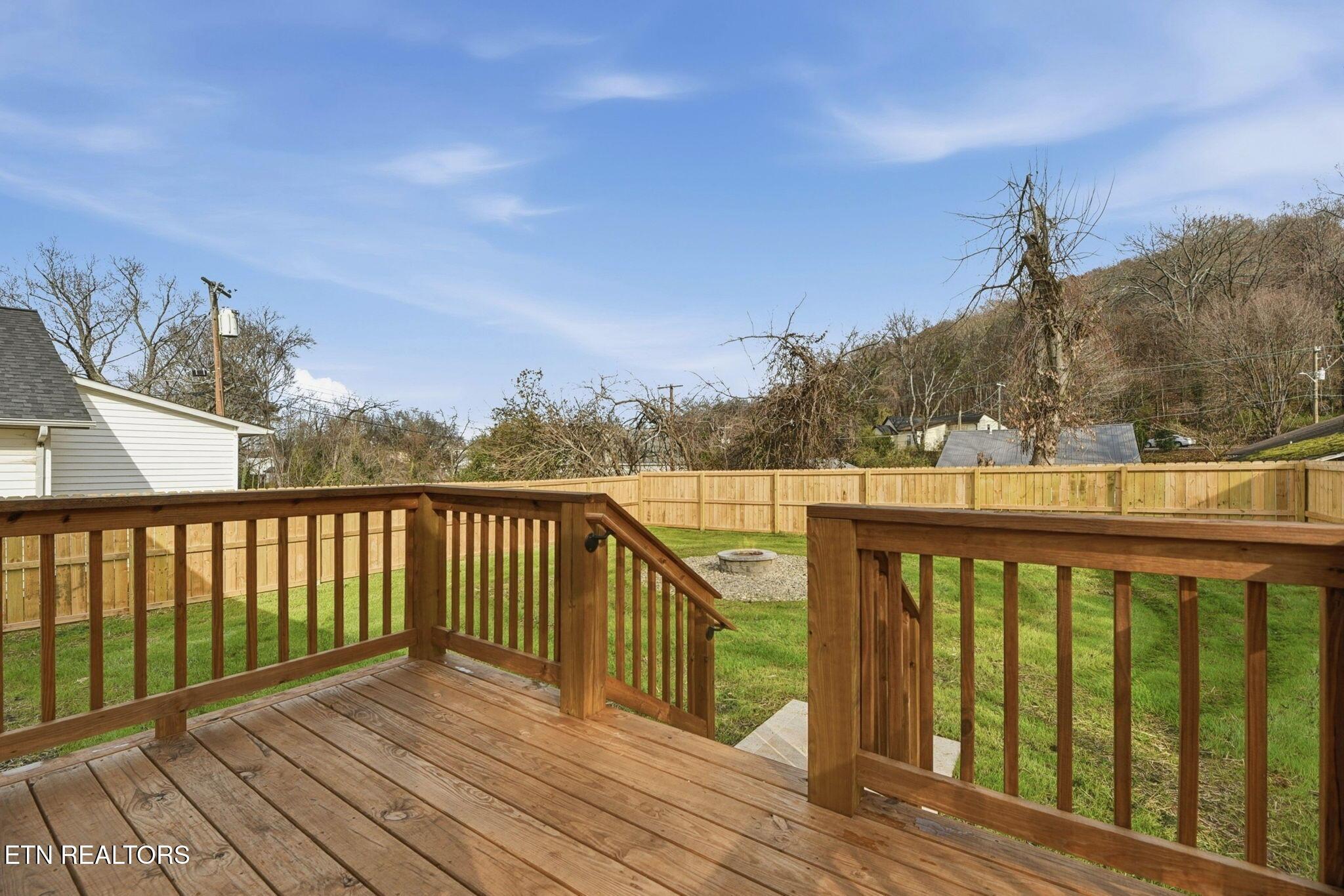 703 SW Redwine St, Knoxville, TN - Fort Loudoun and Tellico Lake Real Estate - Image# 42