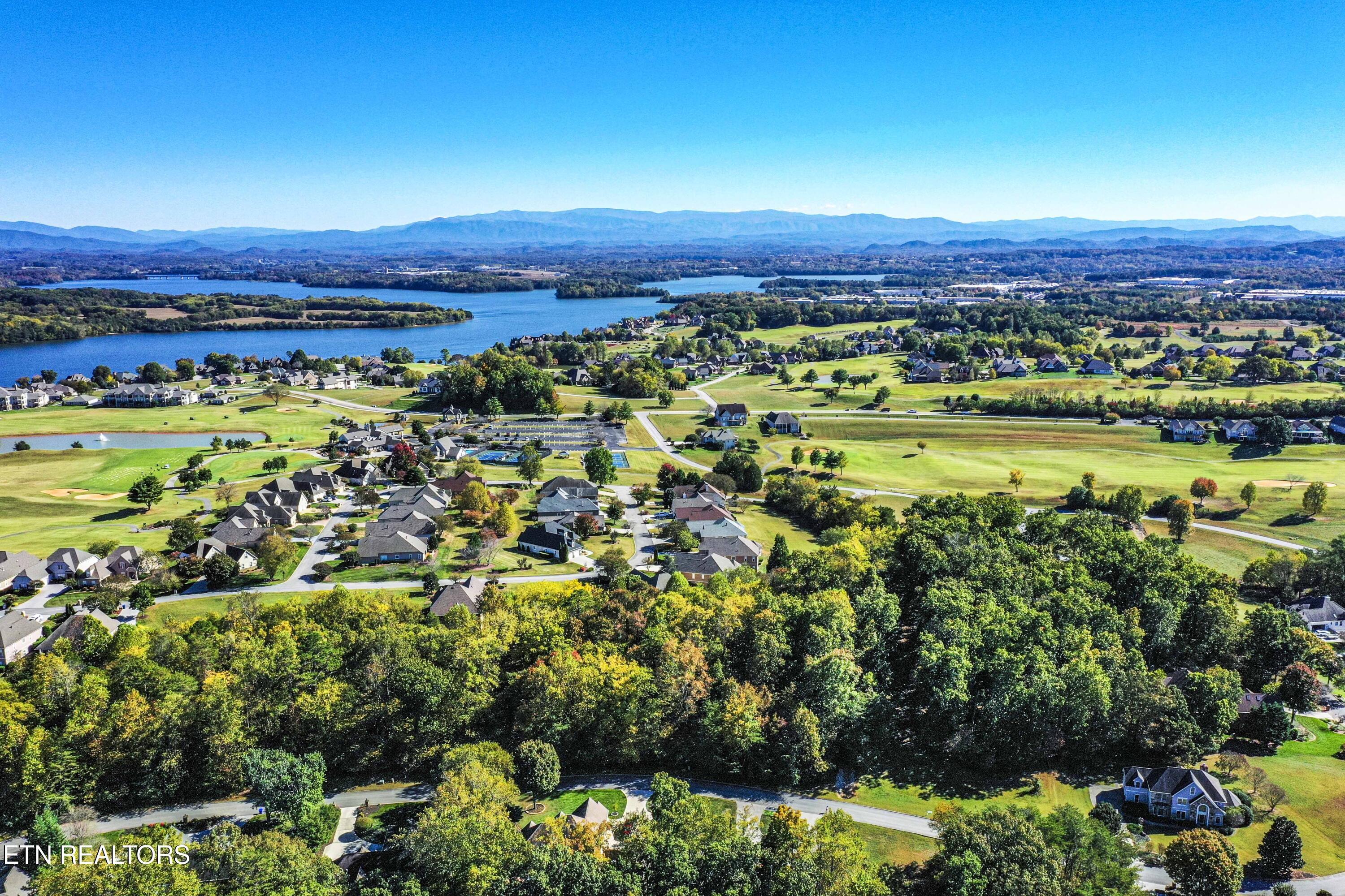 616 Sandpiper Drive, Vonore, TN - Fort Loudoun and Tellico Lake Real Estate - Image# 5