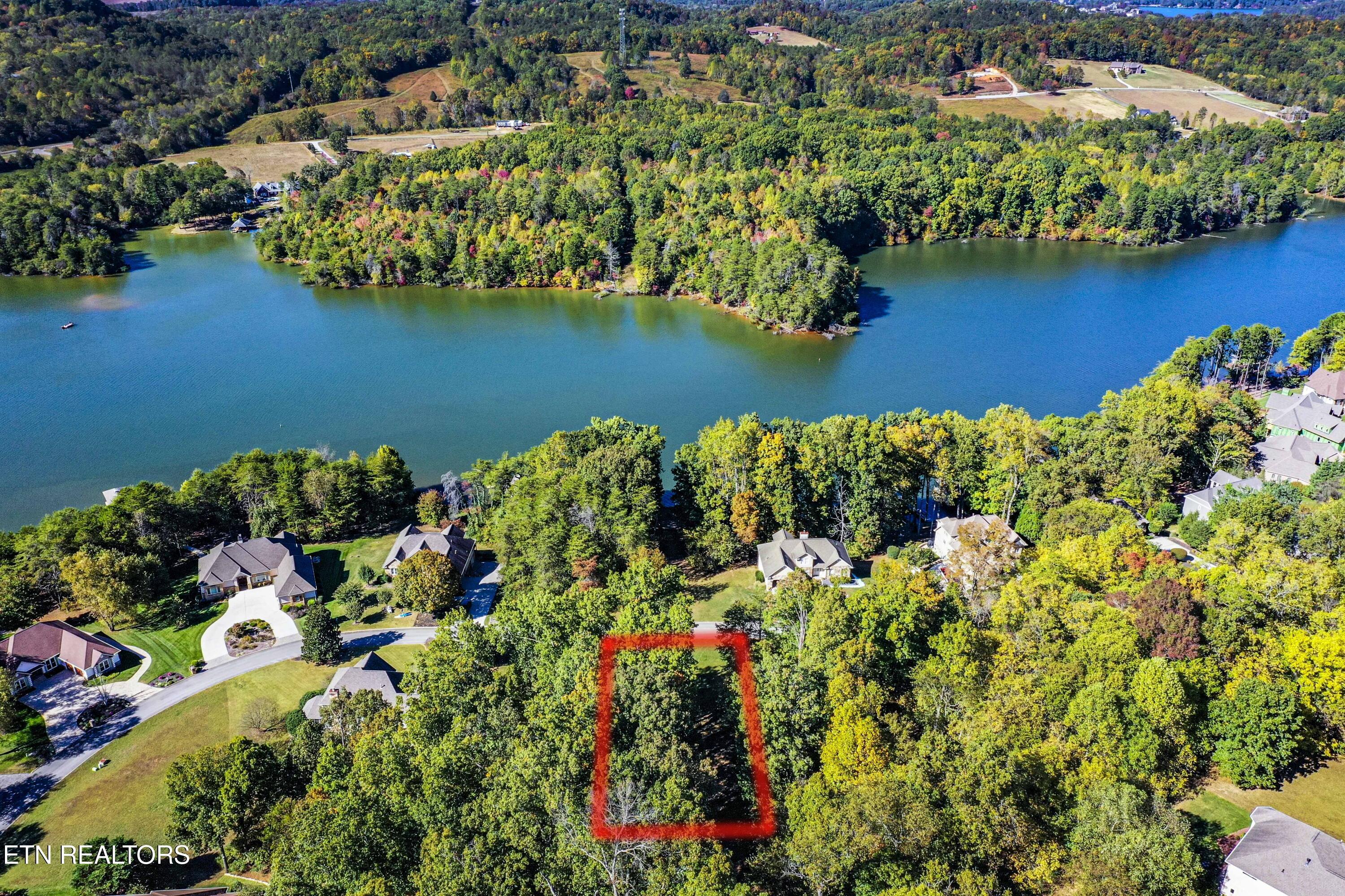616 Sandpiper Drive, Vonore, TN - Fort Loudoun and Tellico Lake Real Estate - Image# 8