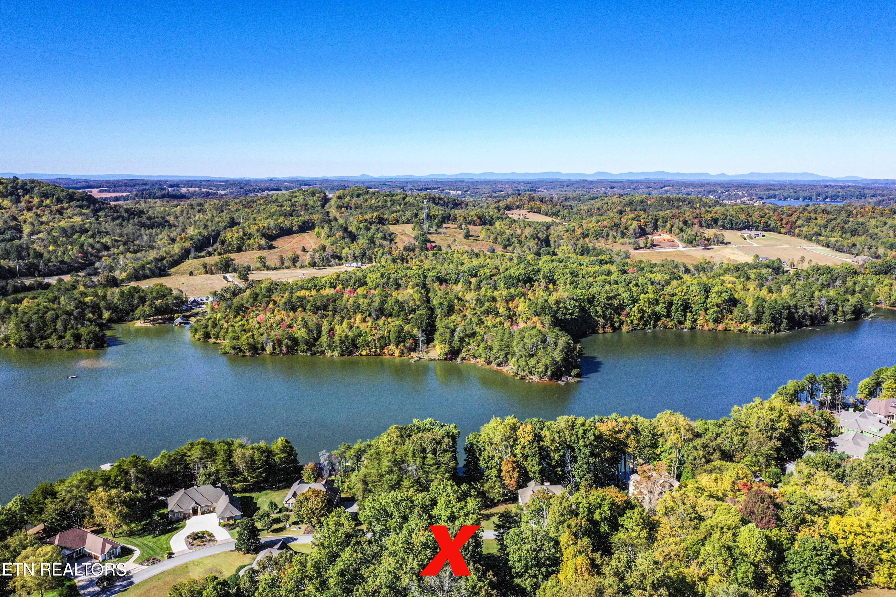 616 Sandpiper Drive, Vonore, TN - Fort Loudoun and Tellico Lake Real Estate - Image# 10