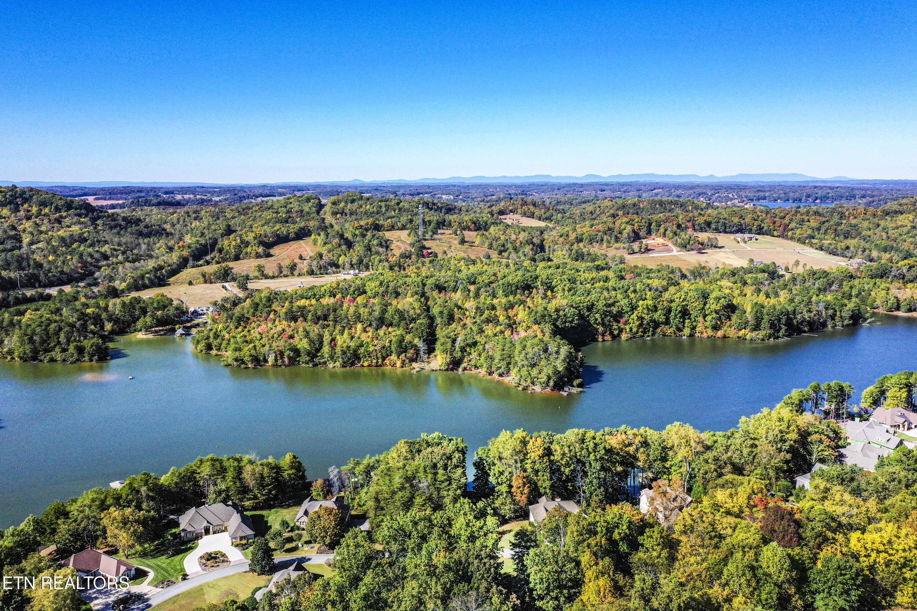 616 Sandpiper Drive, Vonore, TN - Fort Loudoun and Tellico Lake Real Estate - Image# 15