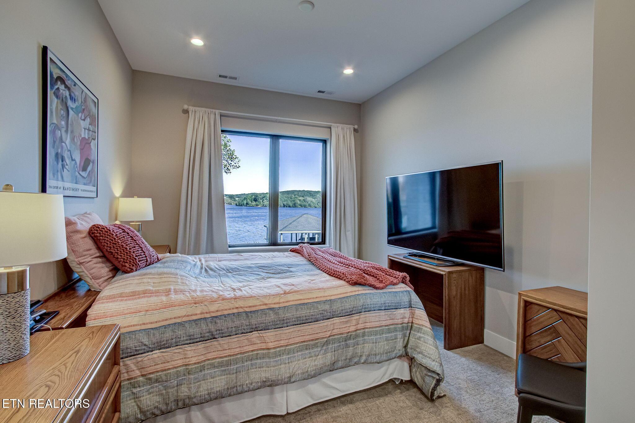 322 Okmulgee Circle, Loudon, TN - Fort Loudoun and Tellico Lake Real Estate - Image# 54