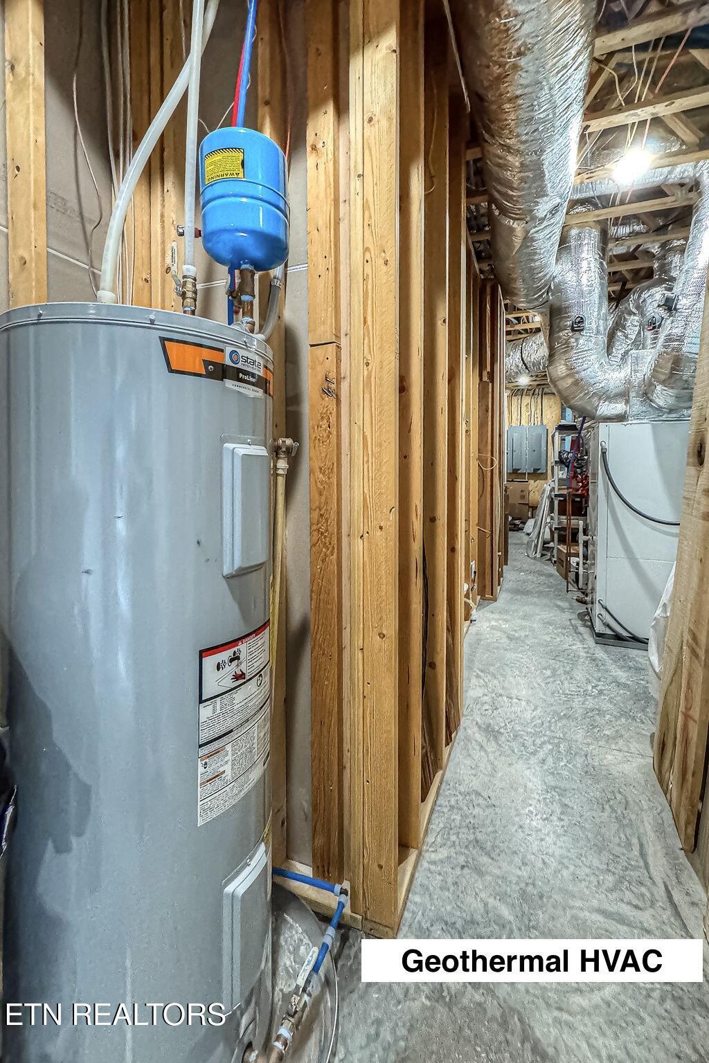 322 Okmulgee Circle, Loudon, TN - Fort Loudoun and Tellico Lake Real Estate - Image# 57