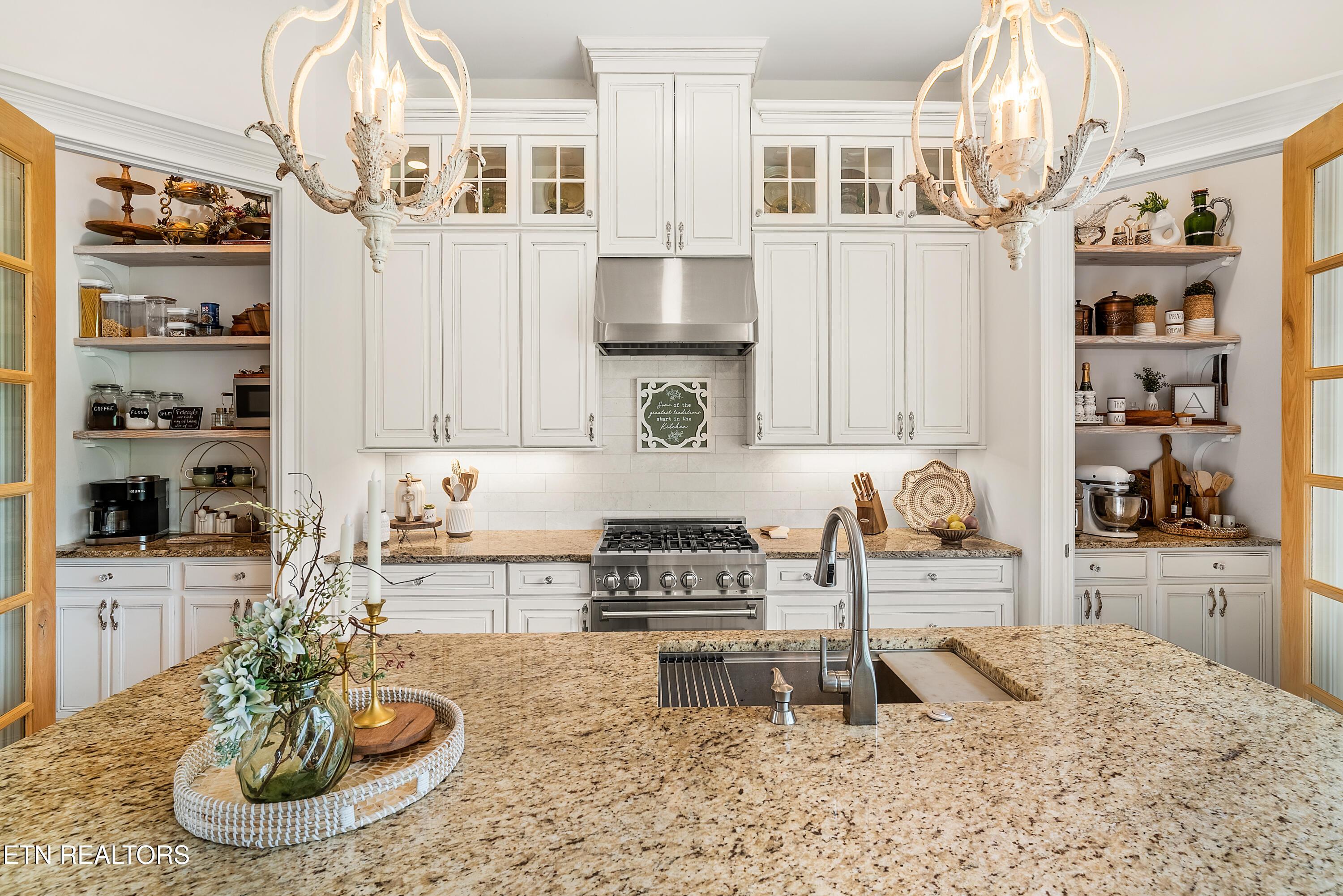 340 Pineberry Drive, Vonore, TN - Fort Loudoun and Tellico Lake Real Estate - Image# 18