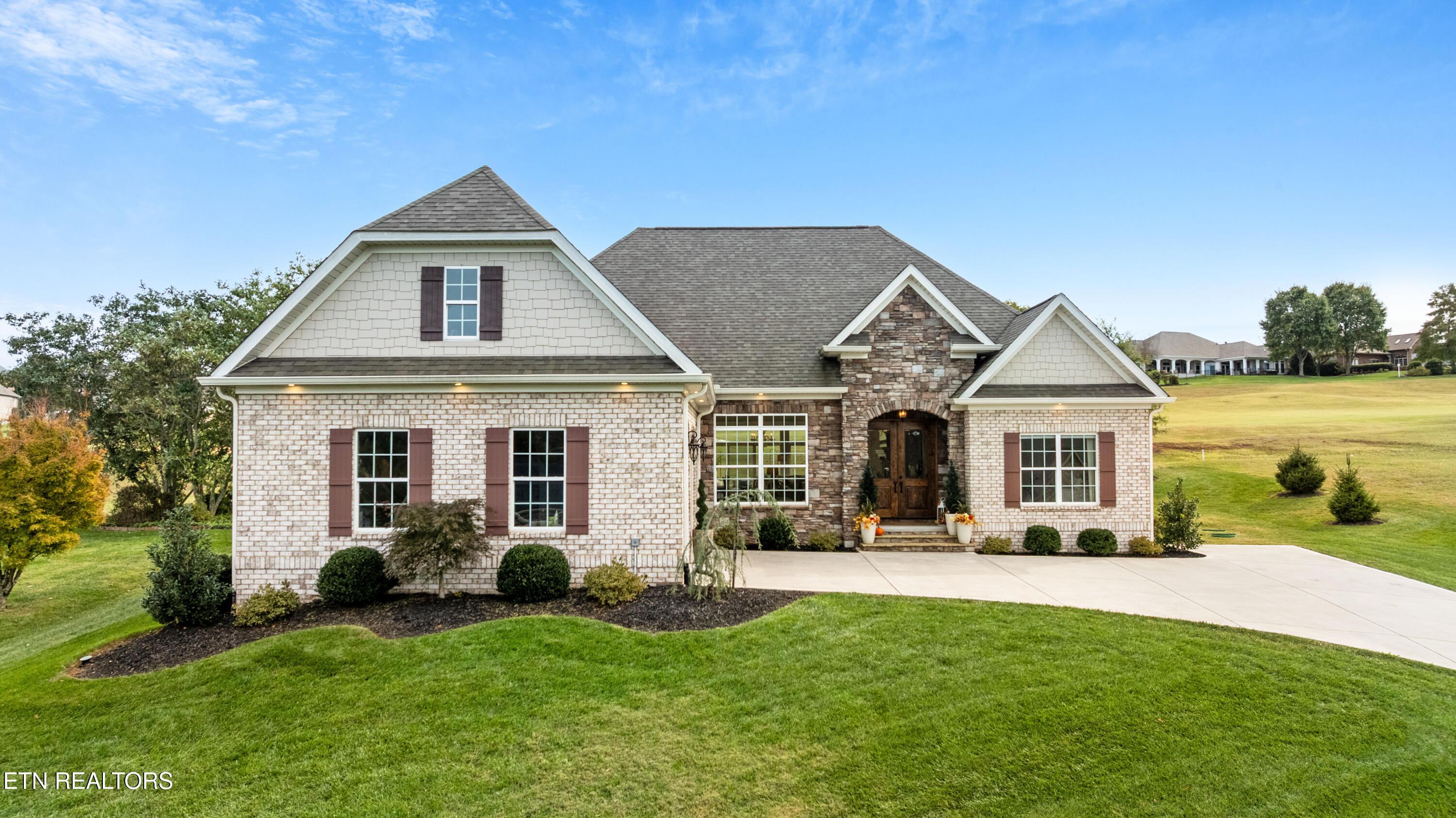 340 Pineberry Drive, Vonore, TN