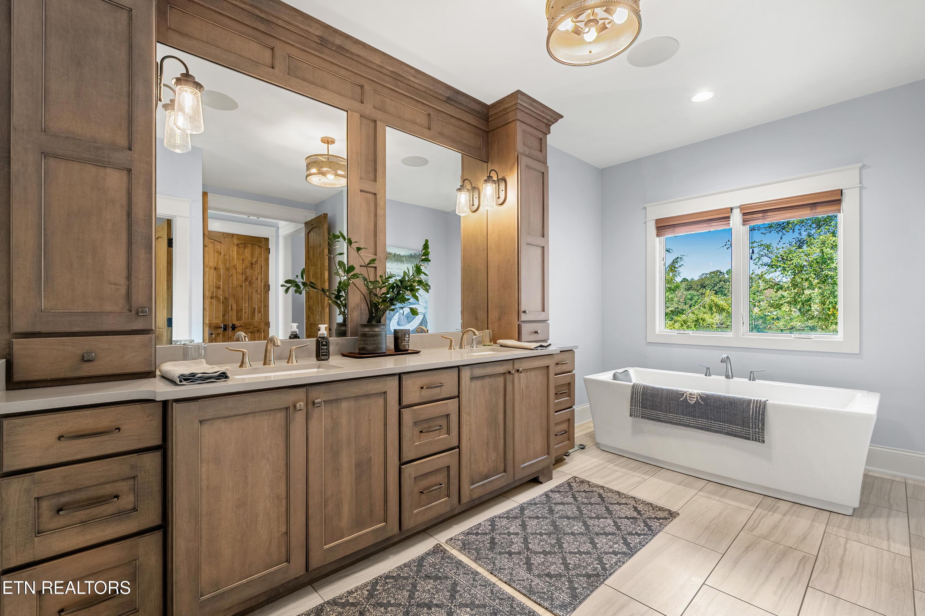 114 Inagehi Way, Loudon, TN - Fort Loudoun and Tellico Lake Real Estate - Image# 27