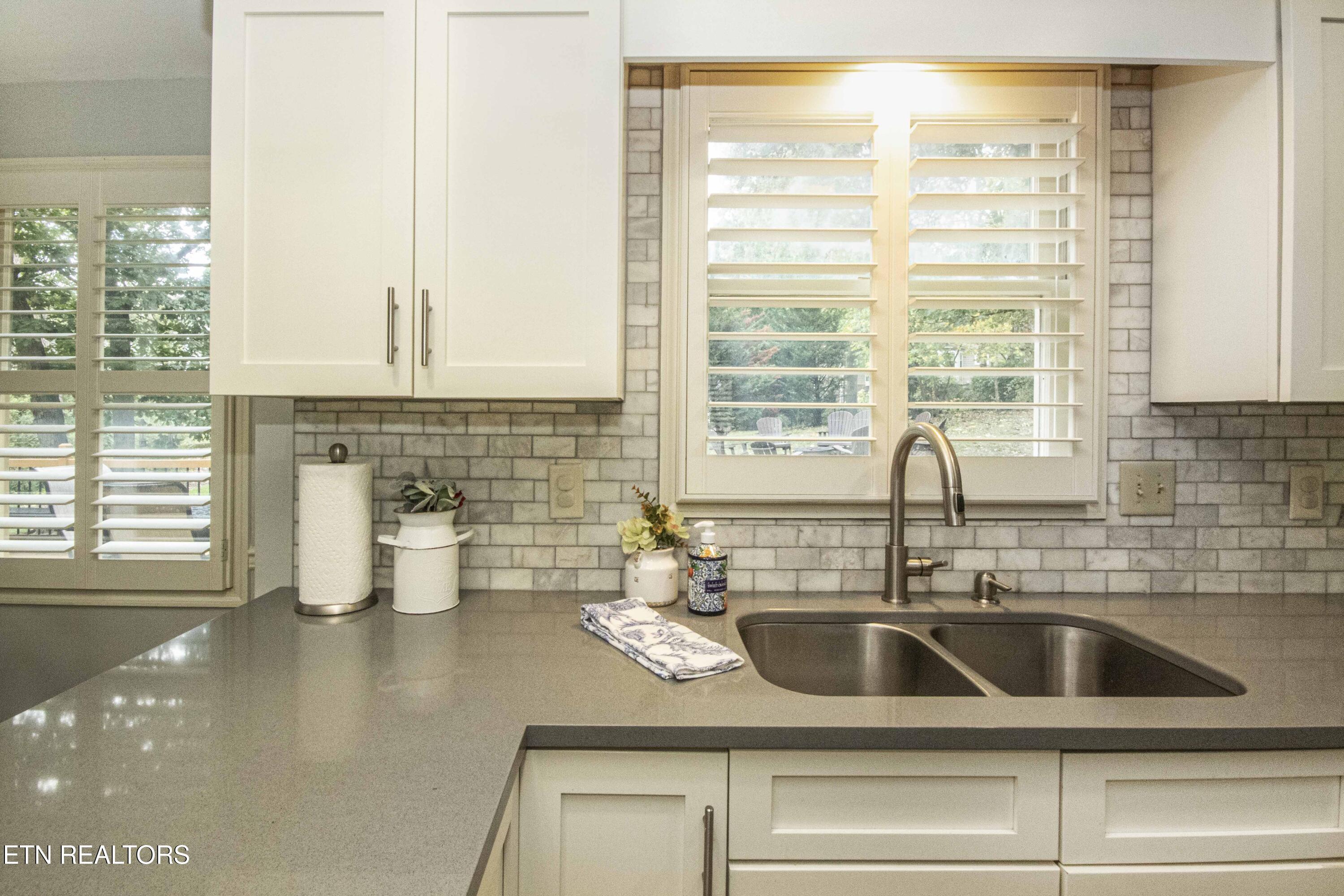 621 Glen Willow Drive, Knoxville, TN - Fort Loudoun and Tellico Lake Real Estate - Image# 16