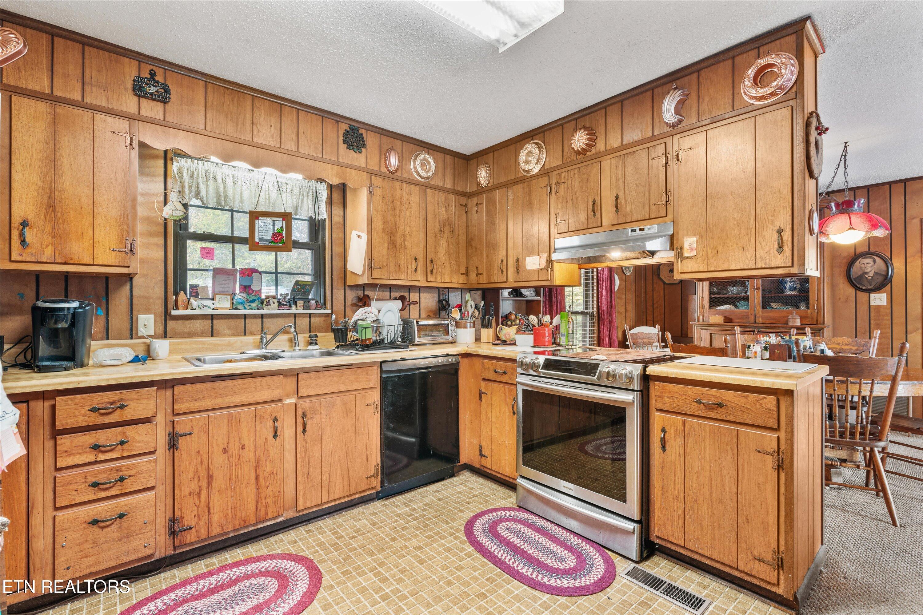 1186 Jenkins Lane, Knoxville, TN - Fort Loudoun and Tellico Lake Real Estate - Image# 15