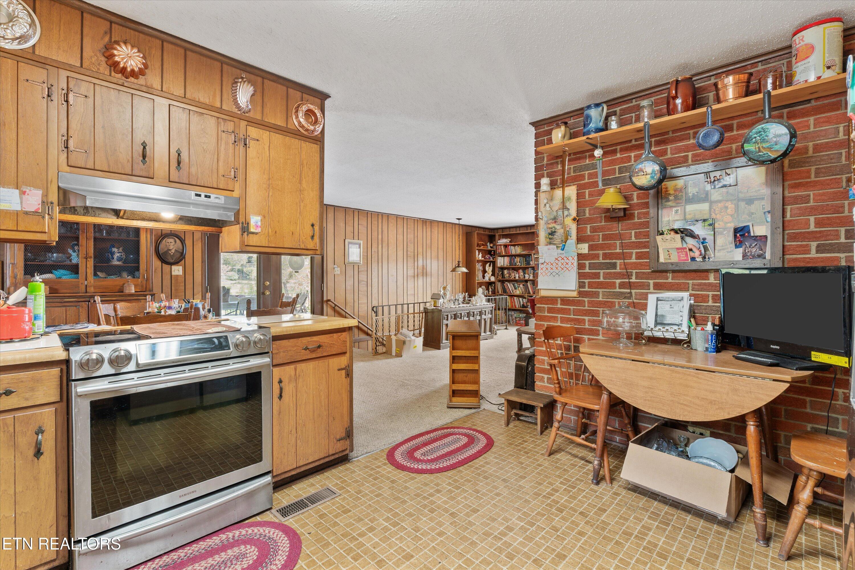 1186 Jenkins Lane, Knoxville, TN - Fort Loudoun and Tellico Lake Real Estate - Image# 16