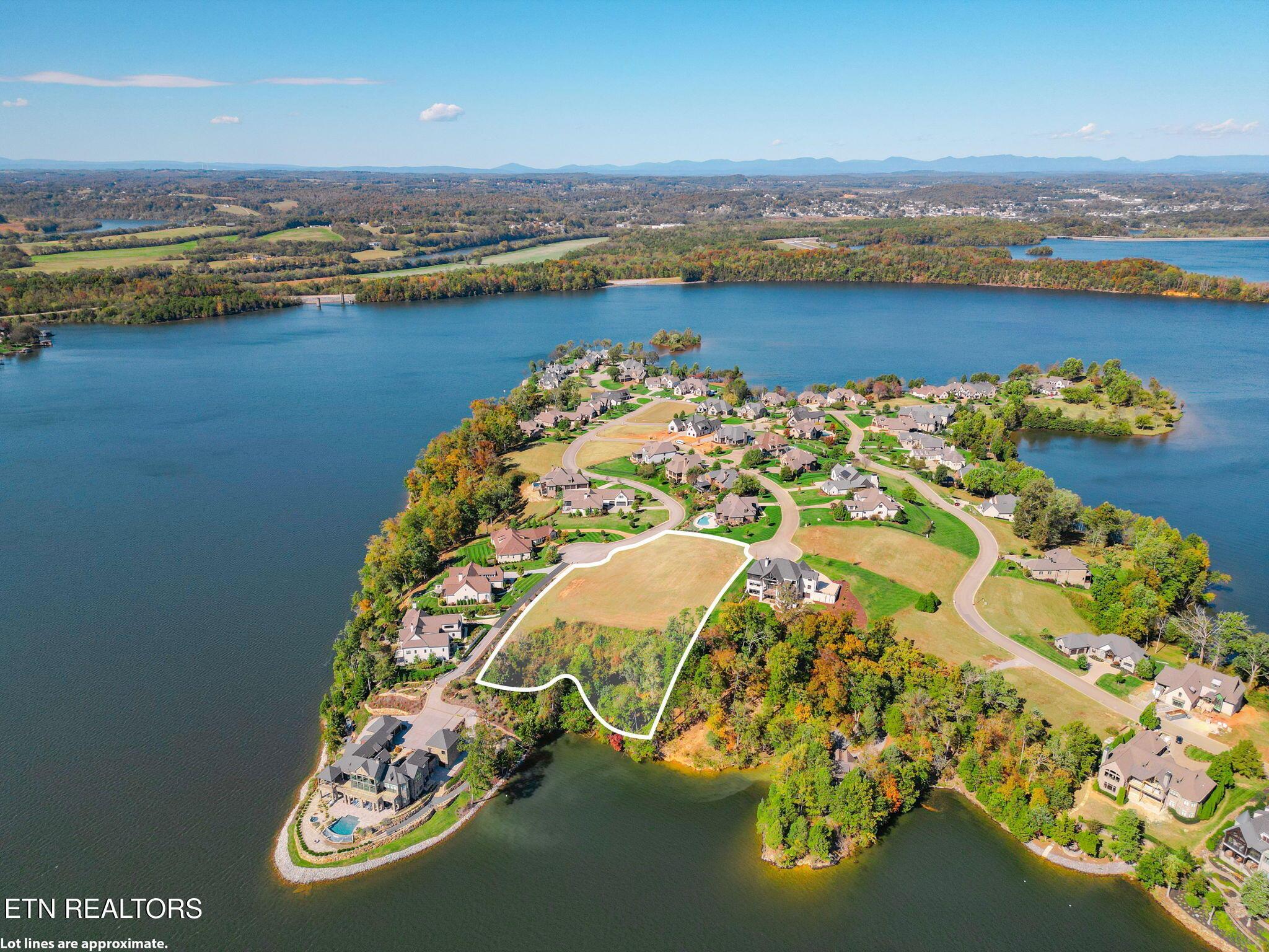 1199 Shadow Hill Drive, Lenoir City, TN - Fort Loudoun and Tellico Lake Real Estate - Image# 14