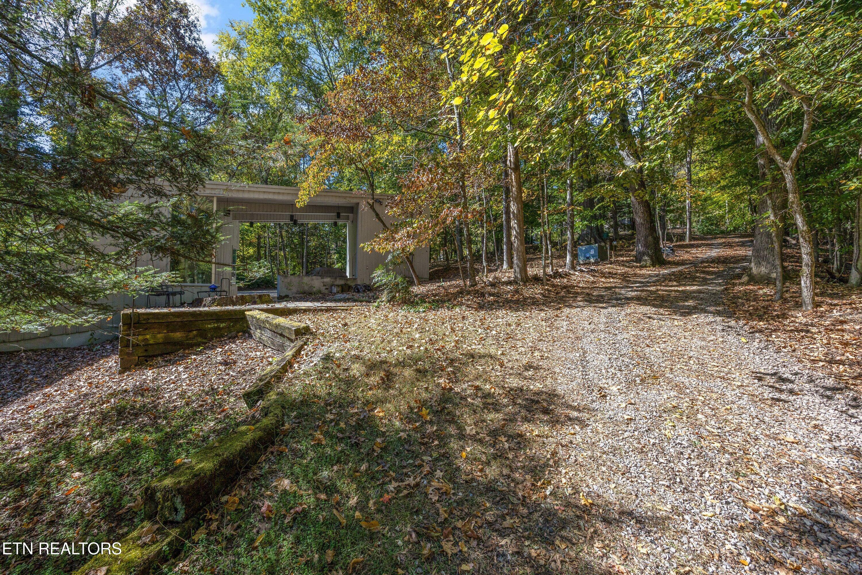 8832 Cove Point Lane, Knoxville, TN - Fort Loudoun and Tellico Lake Real Estate - Image# 9