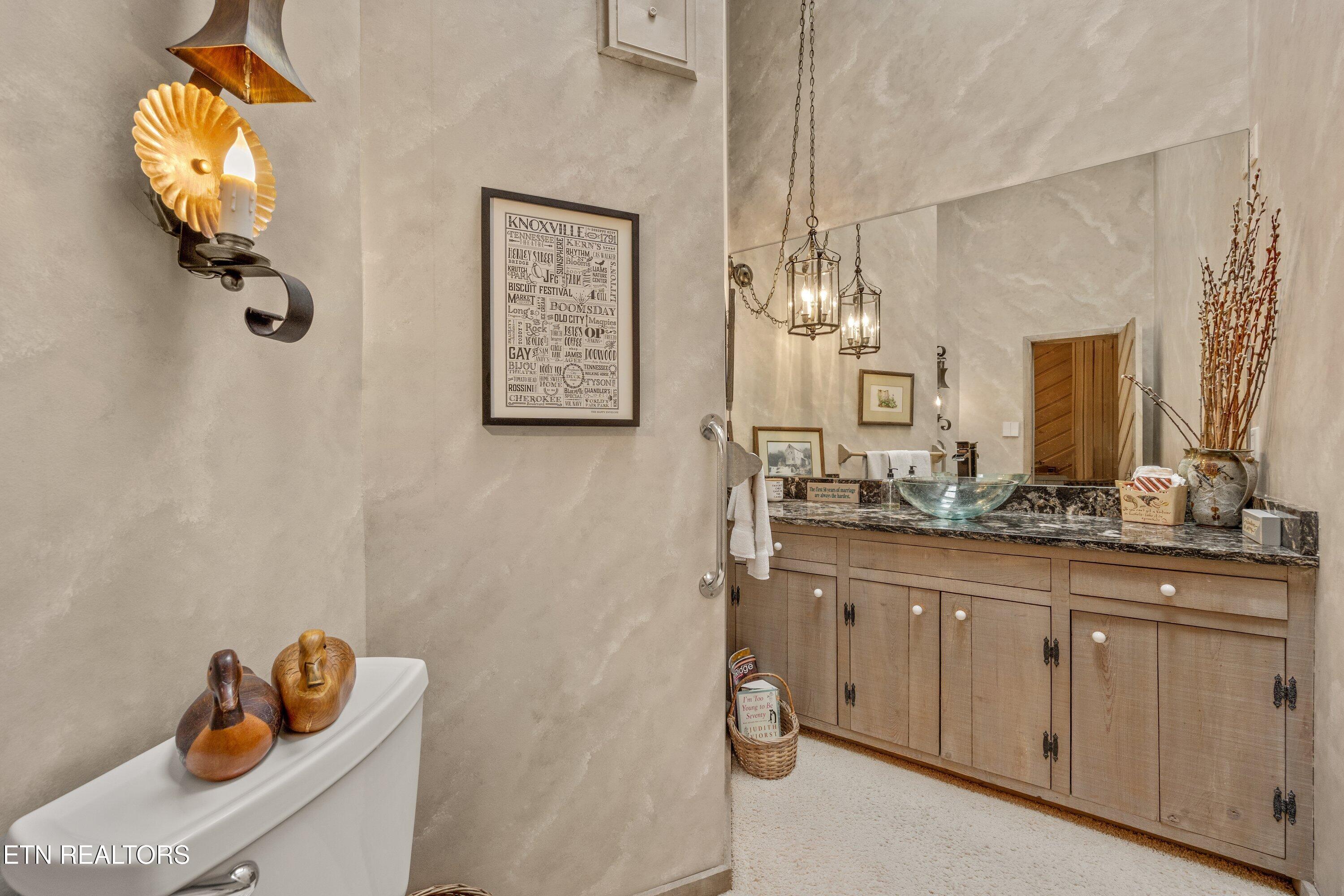 8832 Cove Point Lane, Knoxville, TN - Fort Loudoun and Tellico Lake Real Estate - Image# 39