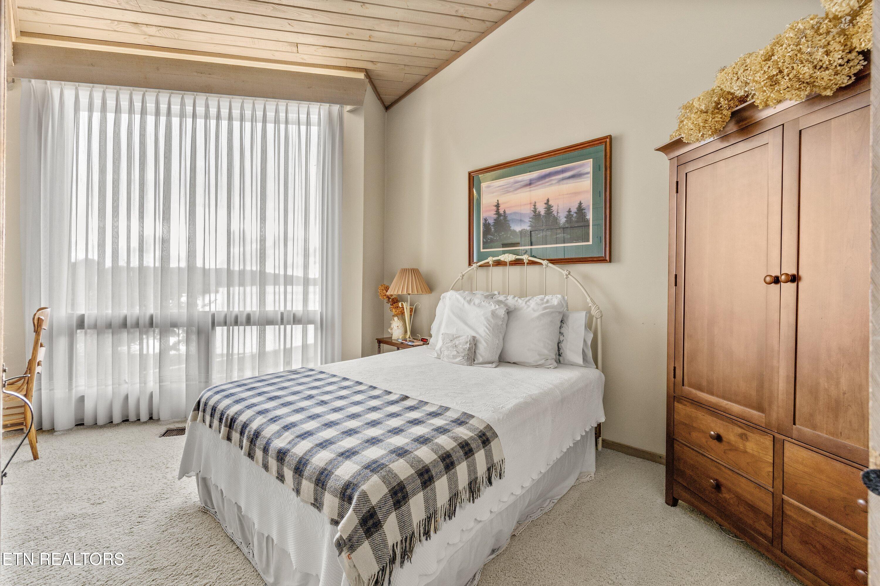 8832 Cove Point Lane, Knoxville, TN - Fort Loudoun and Tellico Lake Real Estate - Image# 42