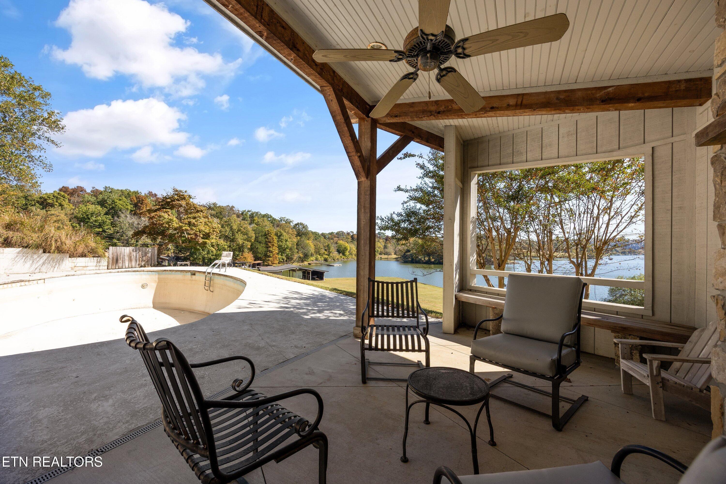 8832 Cove Point Lane, Knoxville, TN - Fort Loudoun and Tellico Lake Real Estate - Image# 13